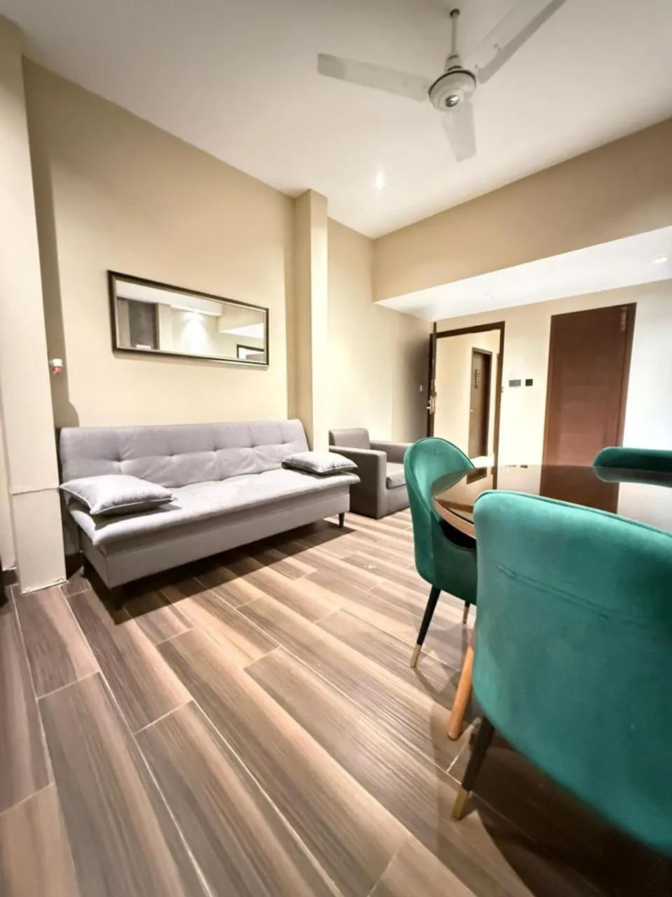 Communal lounge/ TV room, Bed in Hamsun Shahrah-e-Faisal