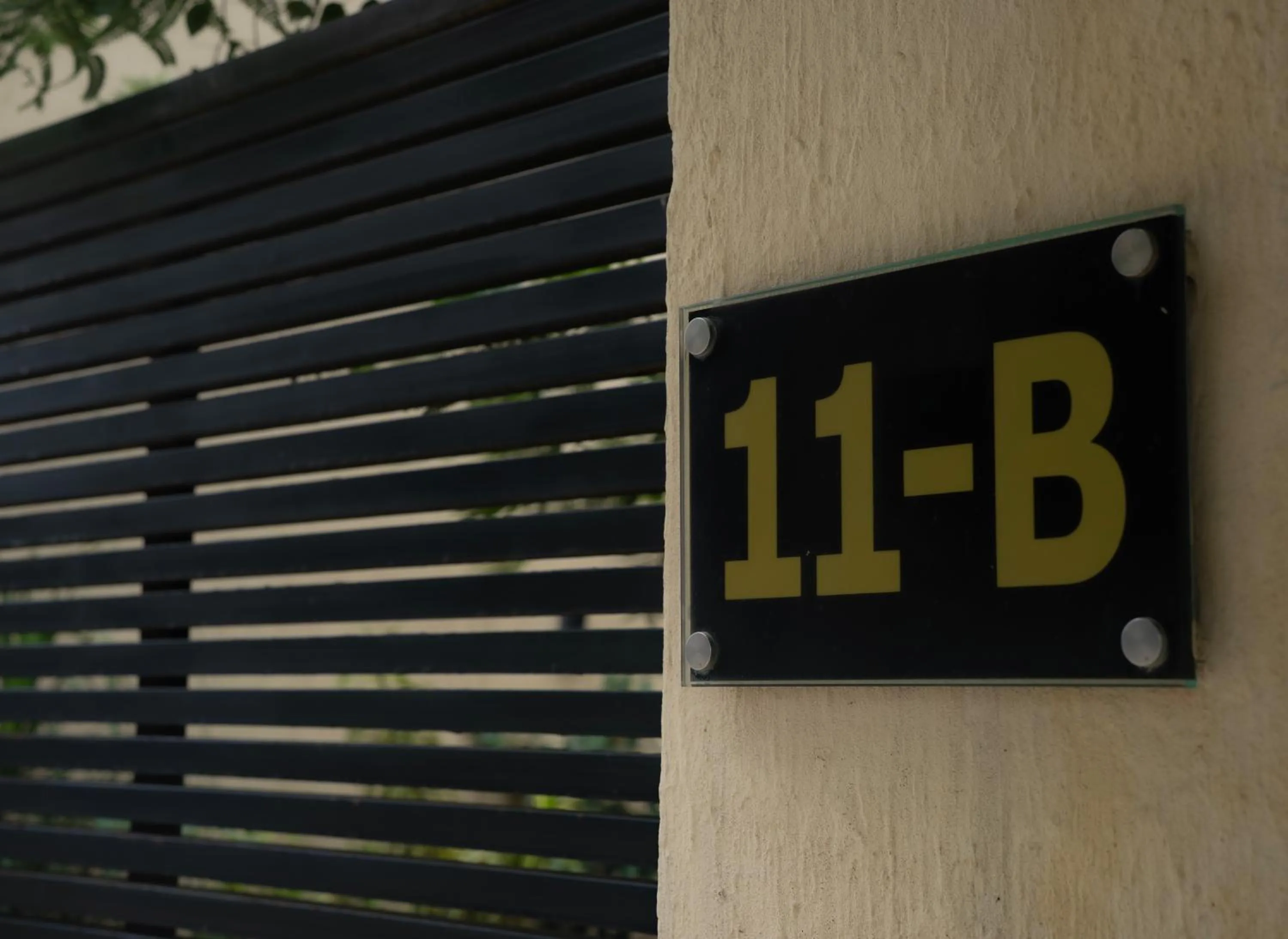 Property building in Hamsun Shahrah-e-Faisal