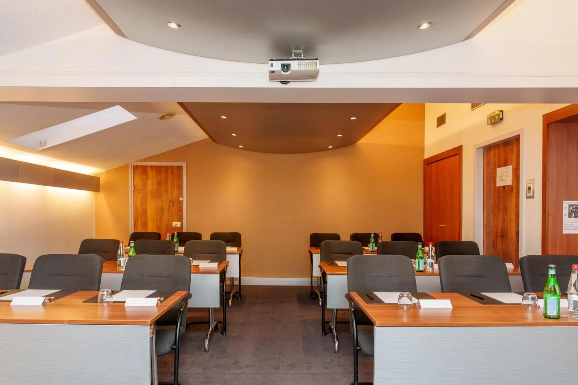 Meeting/conference room in Plaza Hotel Capitole Toulouse