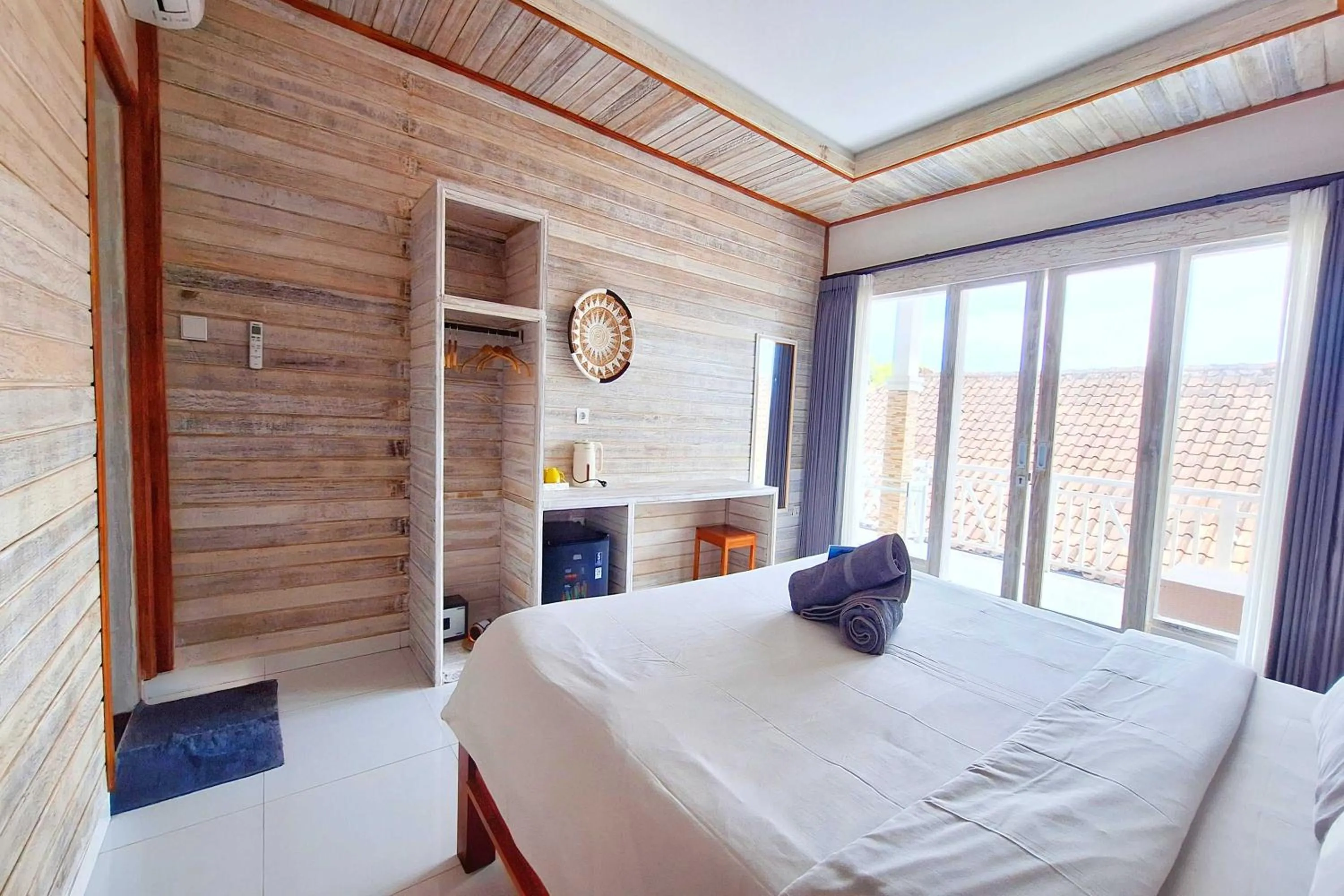 Bed in The Beach Huts Lembongan