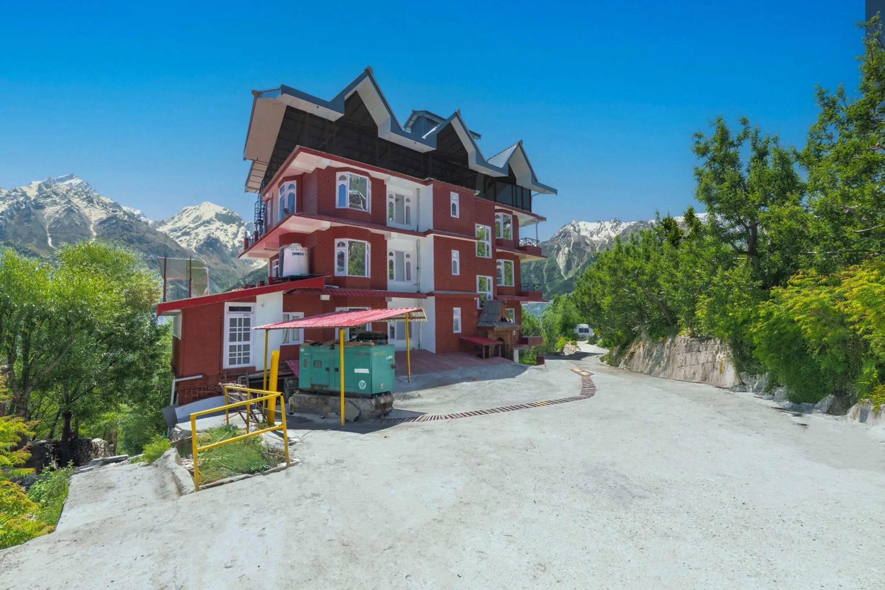 Property building in Echor The Alpine Crest Kalpa