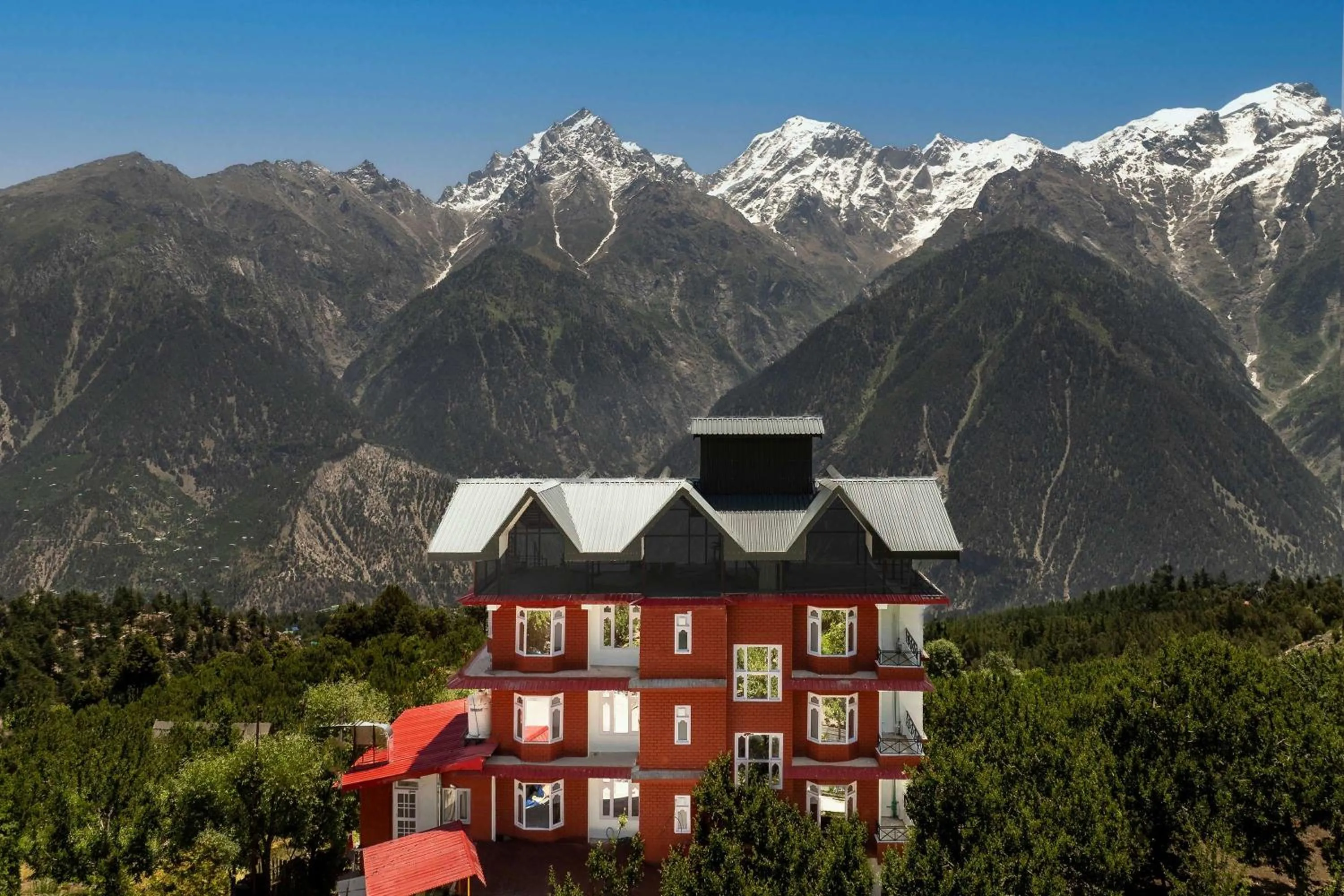 Property building in Echor The Alpine Crest Kalpa