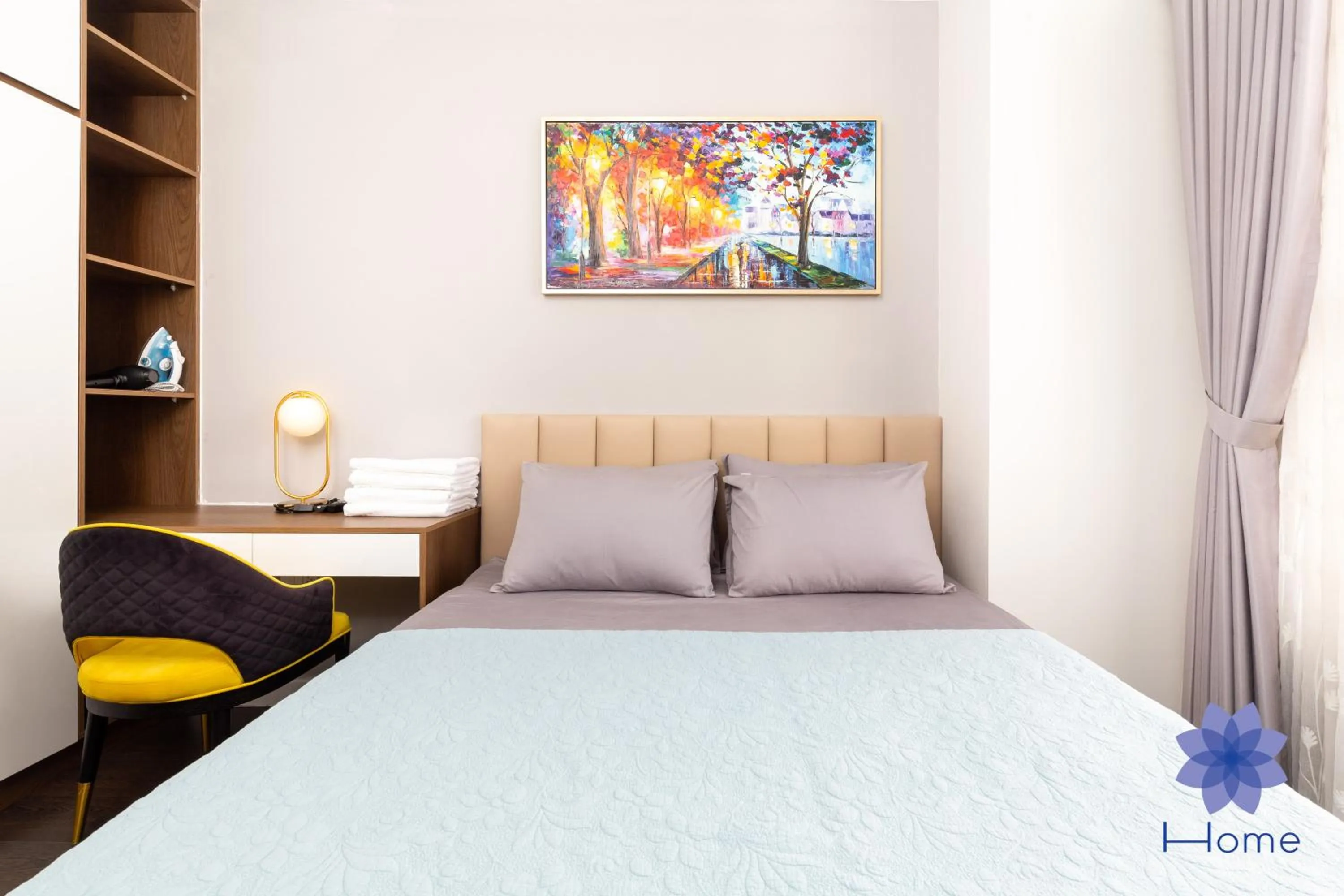 iHome Furnished Apartments with Free Gym & Pool, Airport Pick-Up Service