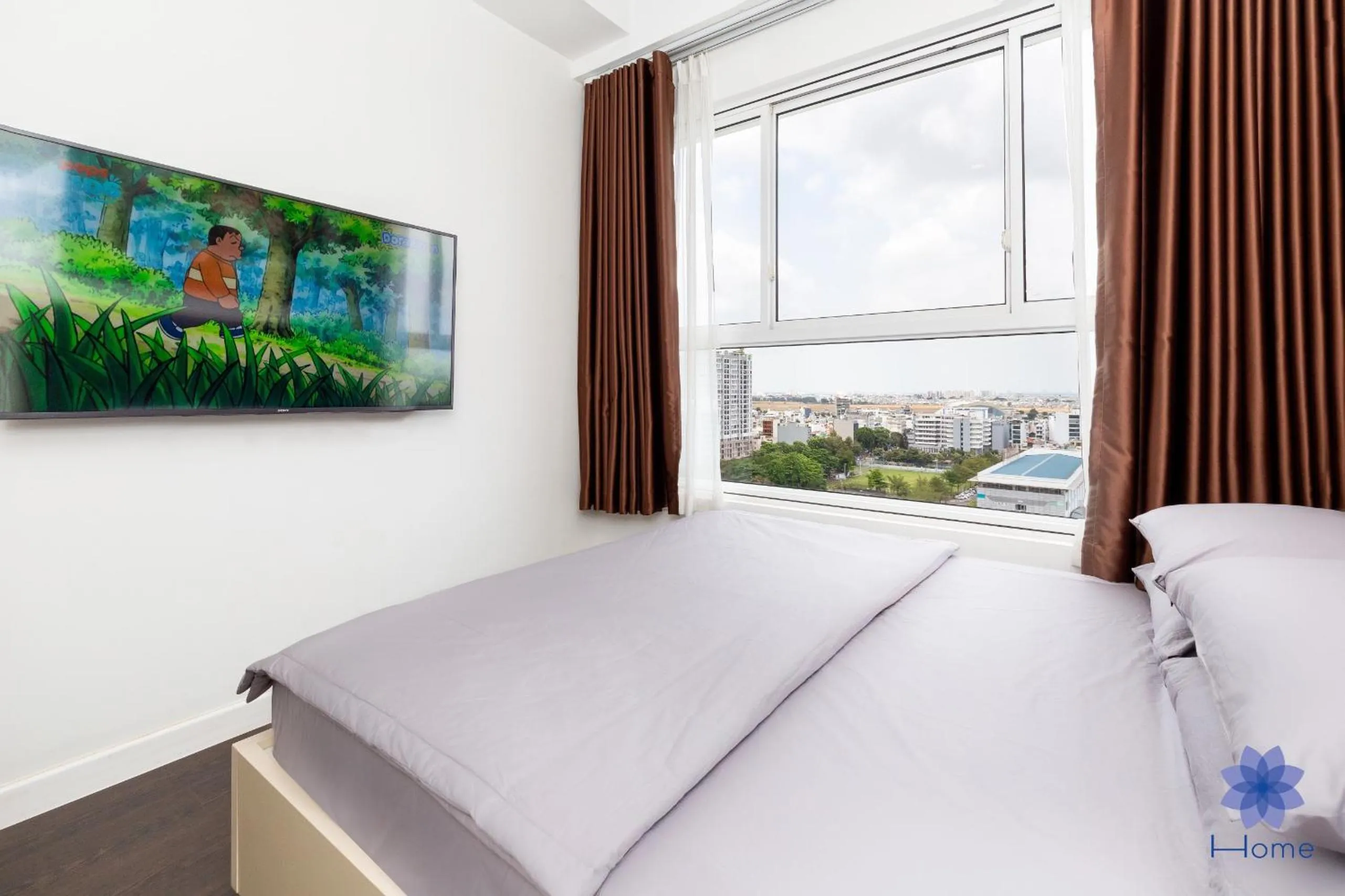 Bed in iHome Furnished Apartments with Free Gym & Pool, Airport Pick-Up Service