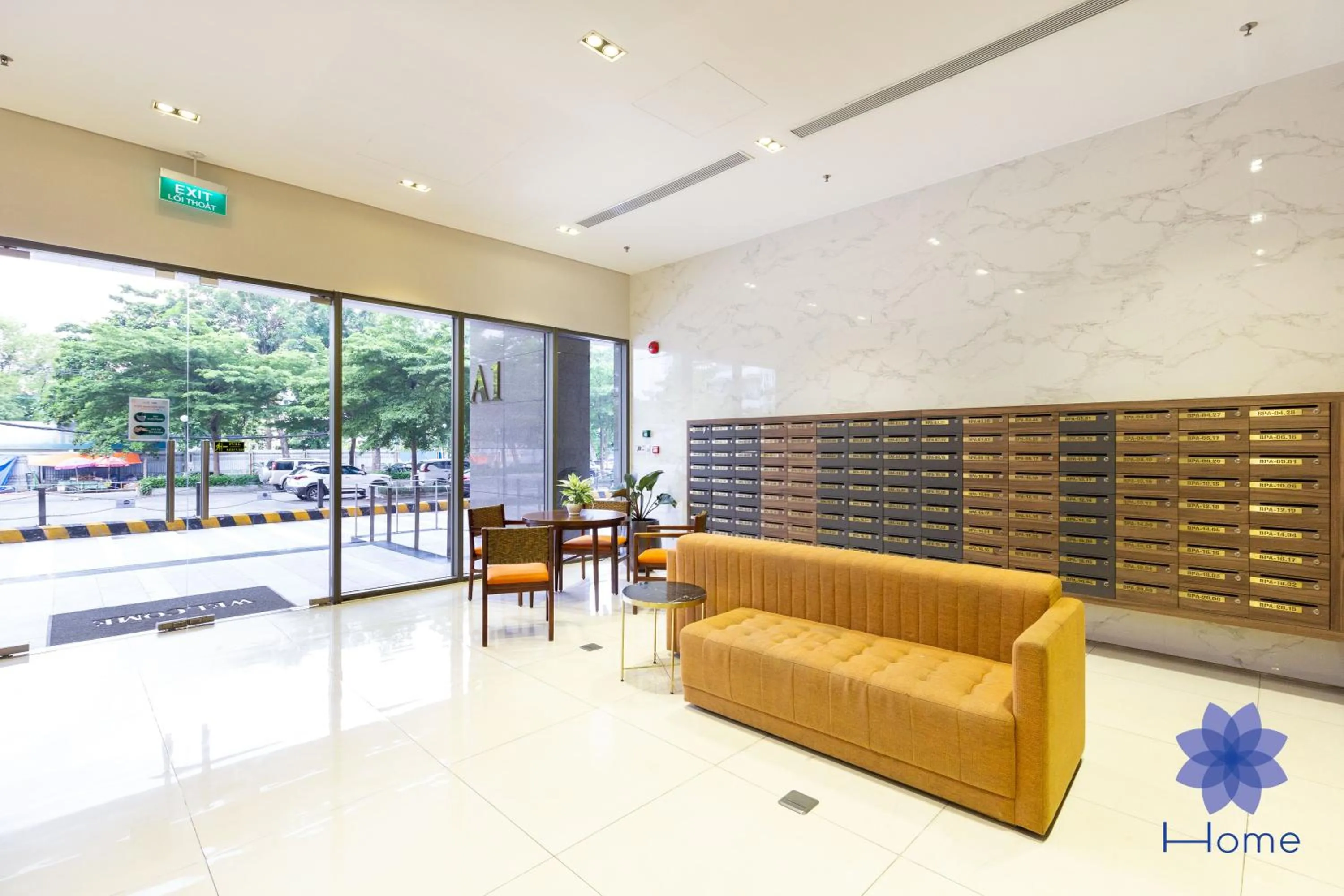 iHome Furnished Apartments with Free Gym & Pool, Airport Pick-Up Service