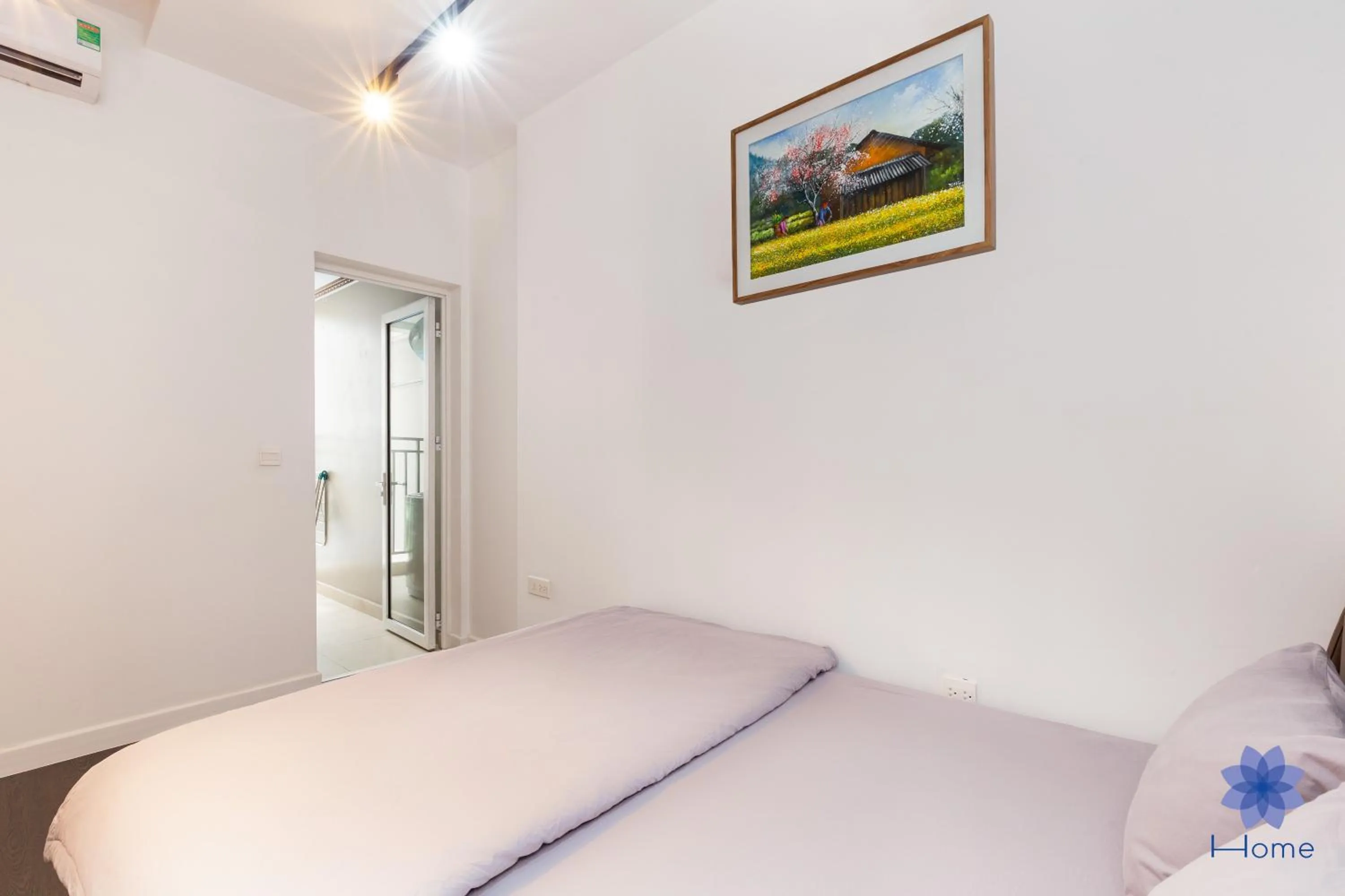 iHome Furnished Apartments with Free Gym & Pool, Airport Pick-Up Service