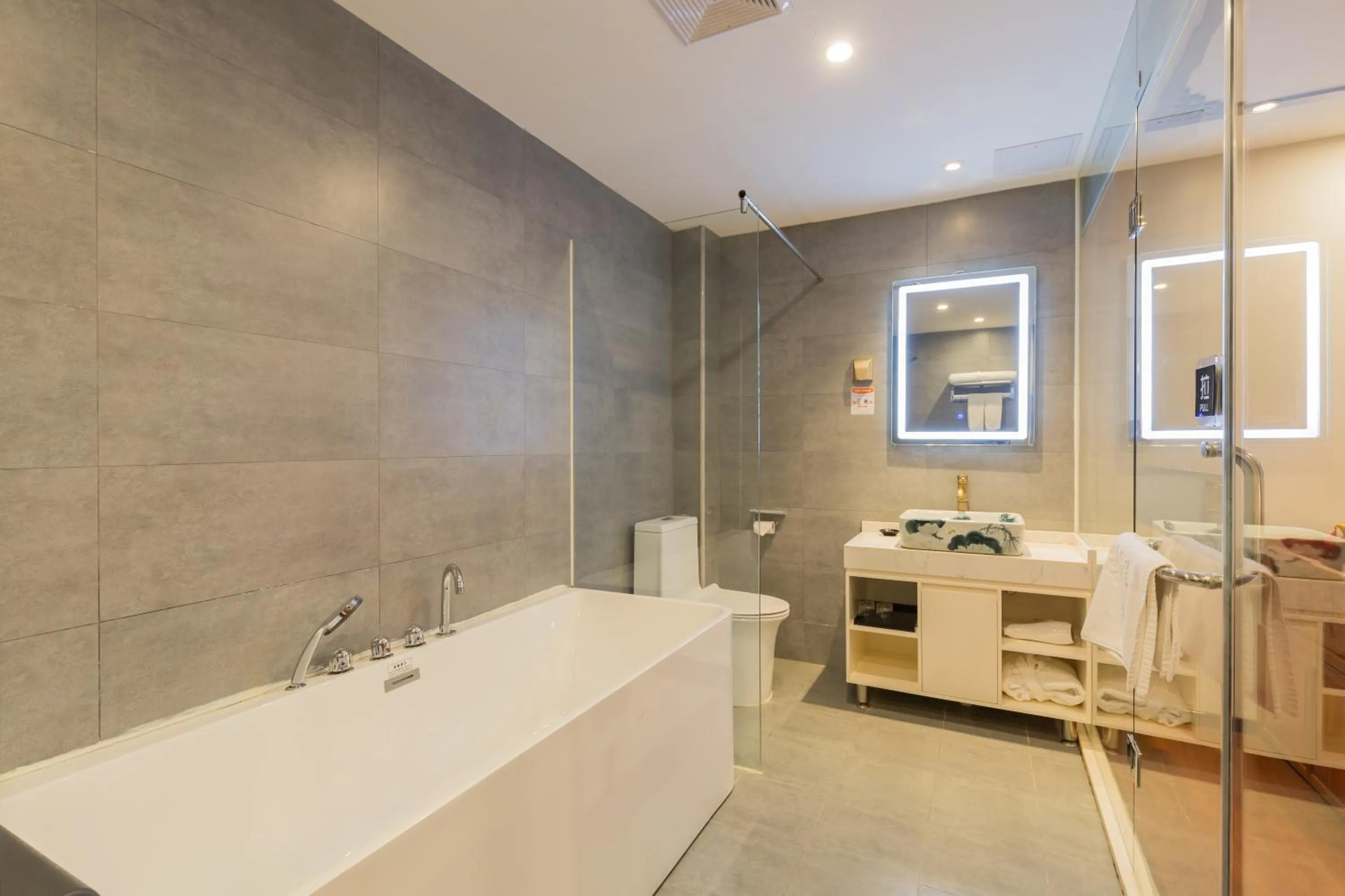 Qinfu Hotel Beijing Nanluogu Lane Houhai