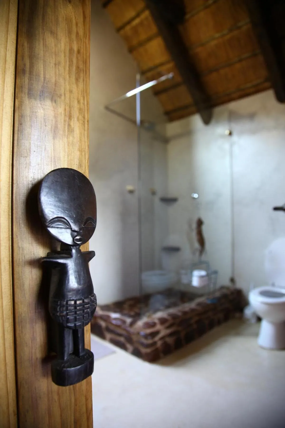 Shower in Tidimalo Lodge