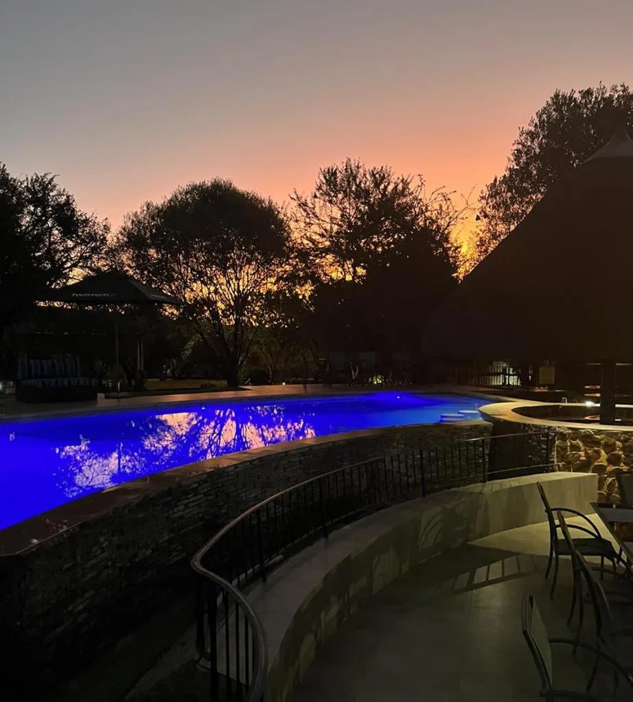 Night in Tidimalo Lodge