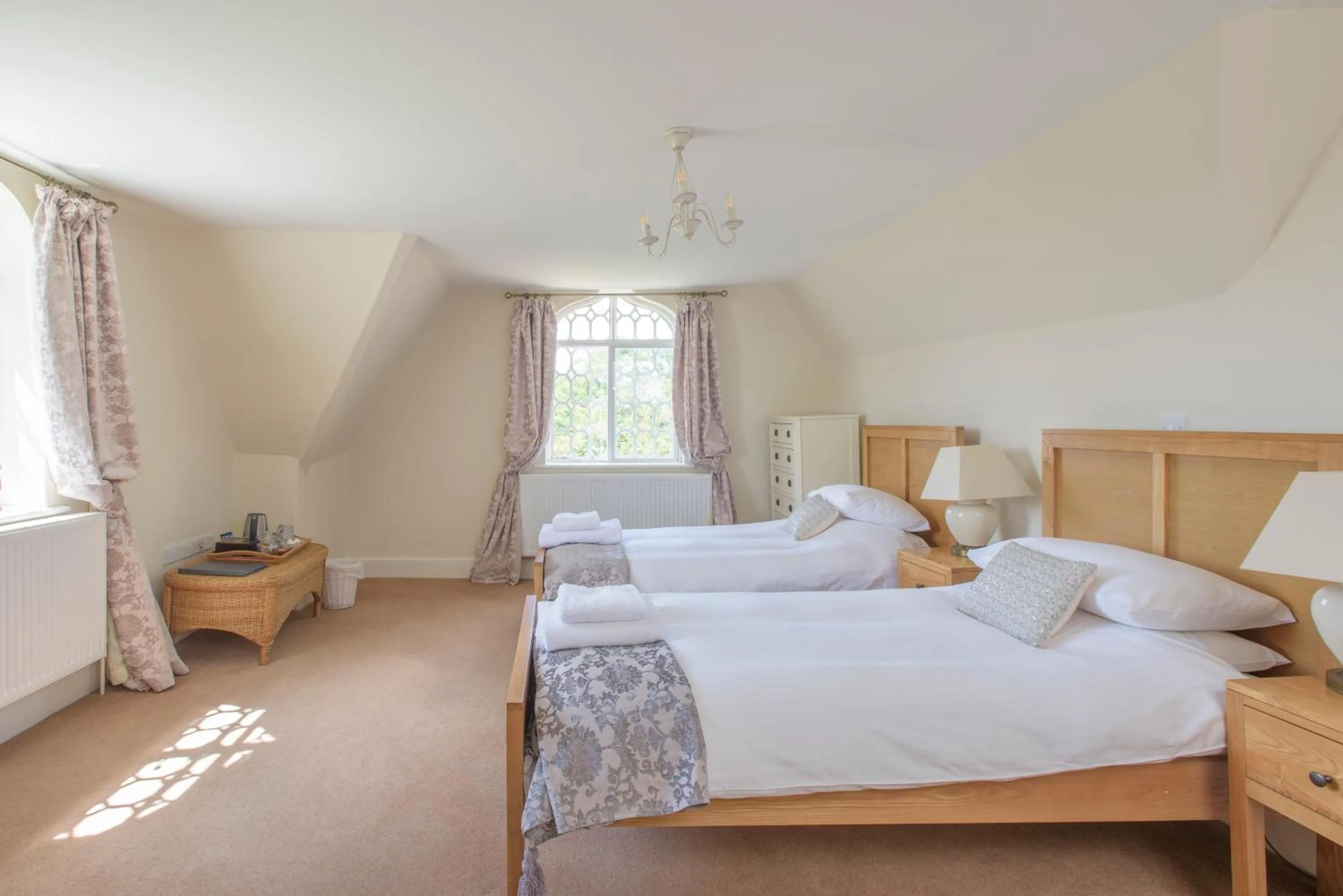 Bed in Sissinghurst Castle Farmhouse