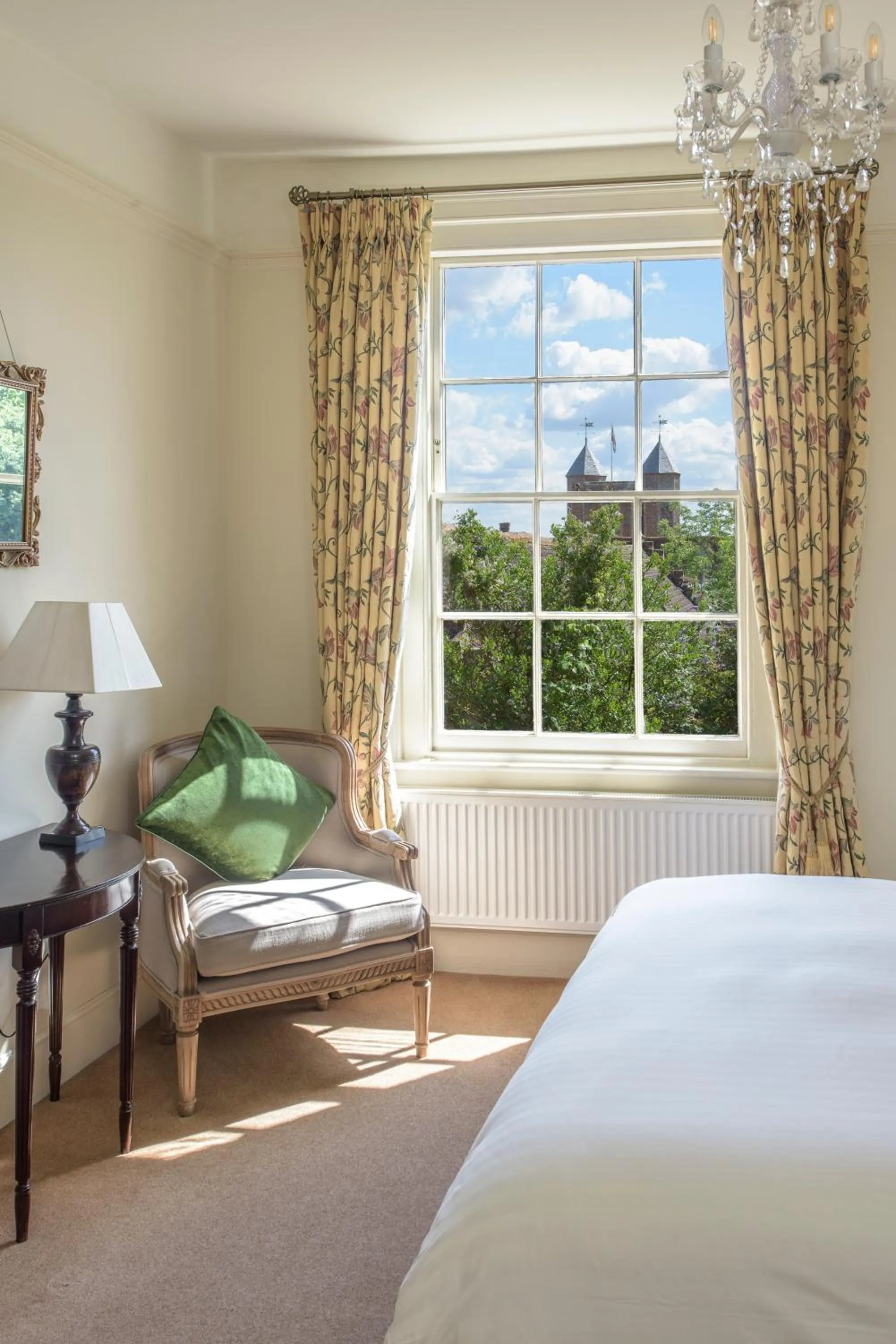 Bed in Sissinghurst Castle Farmhouse