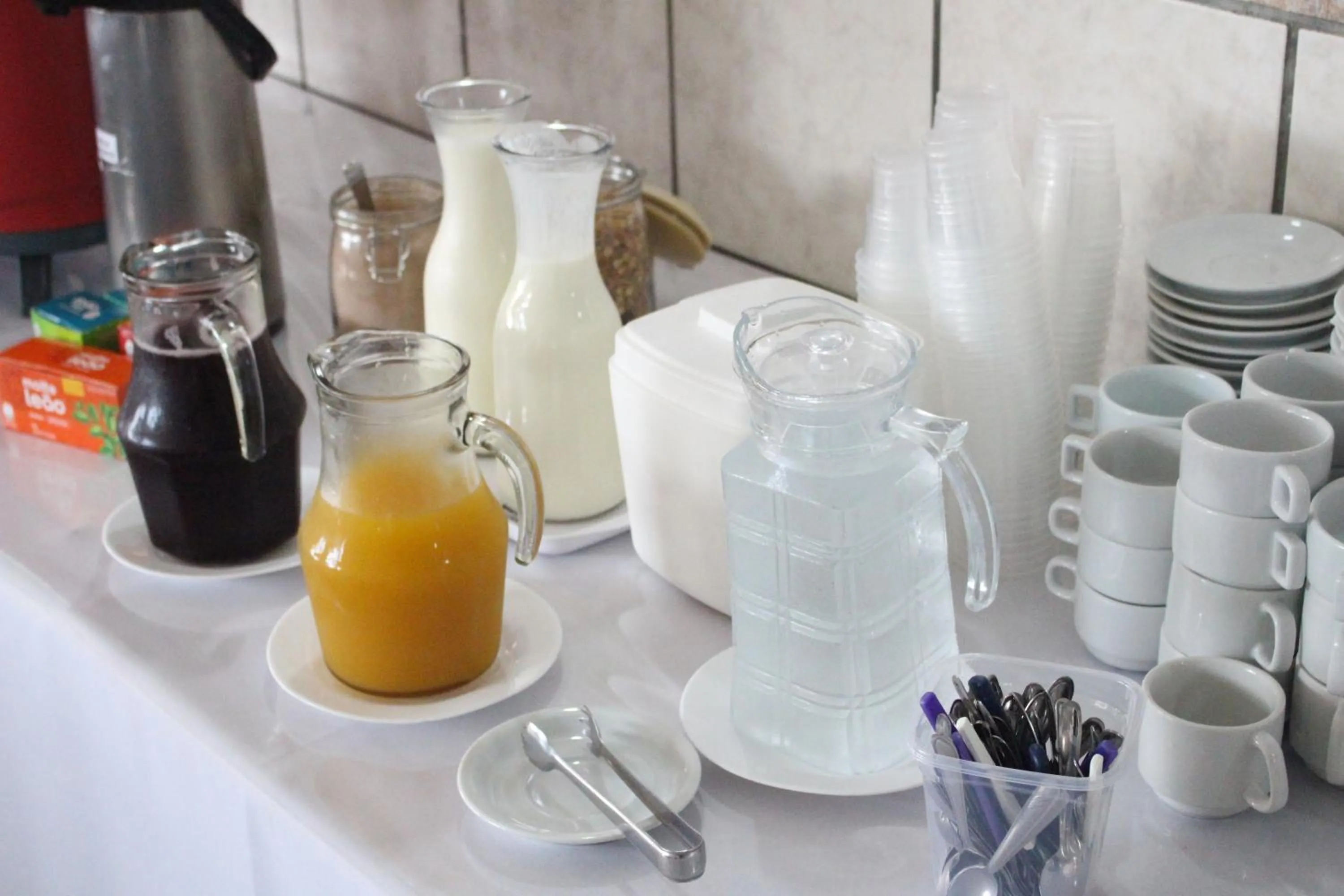 Breakfast in Bica Pau Hotel