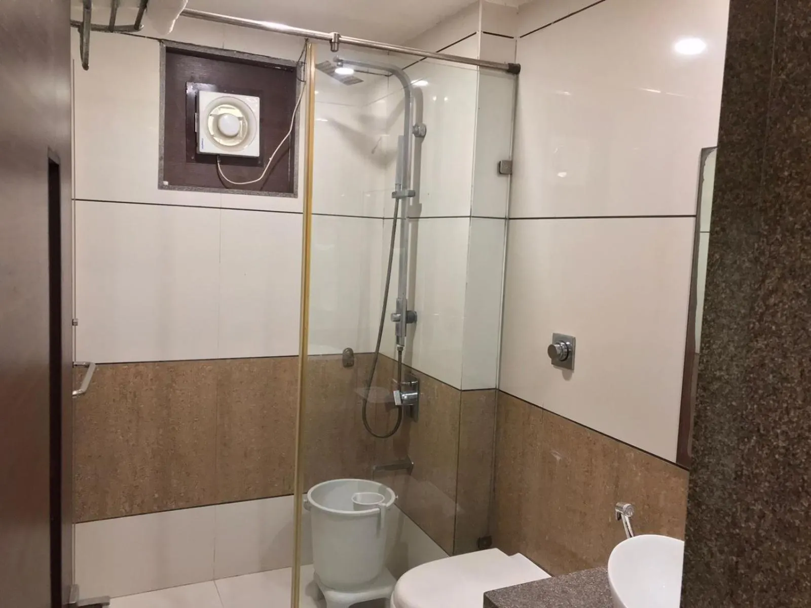 Toilet in Pearl Hotel & Banquets Ahmedabad
