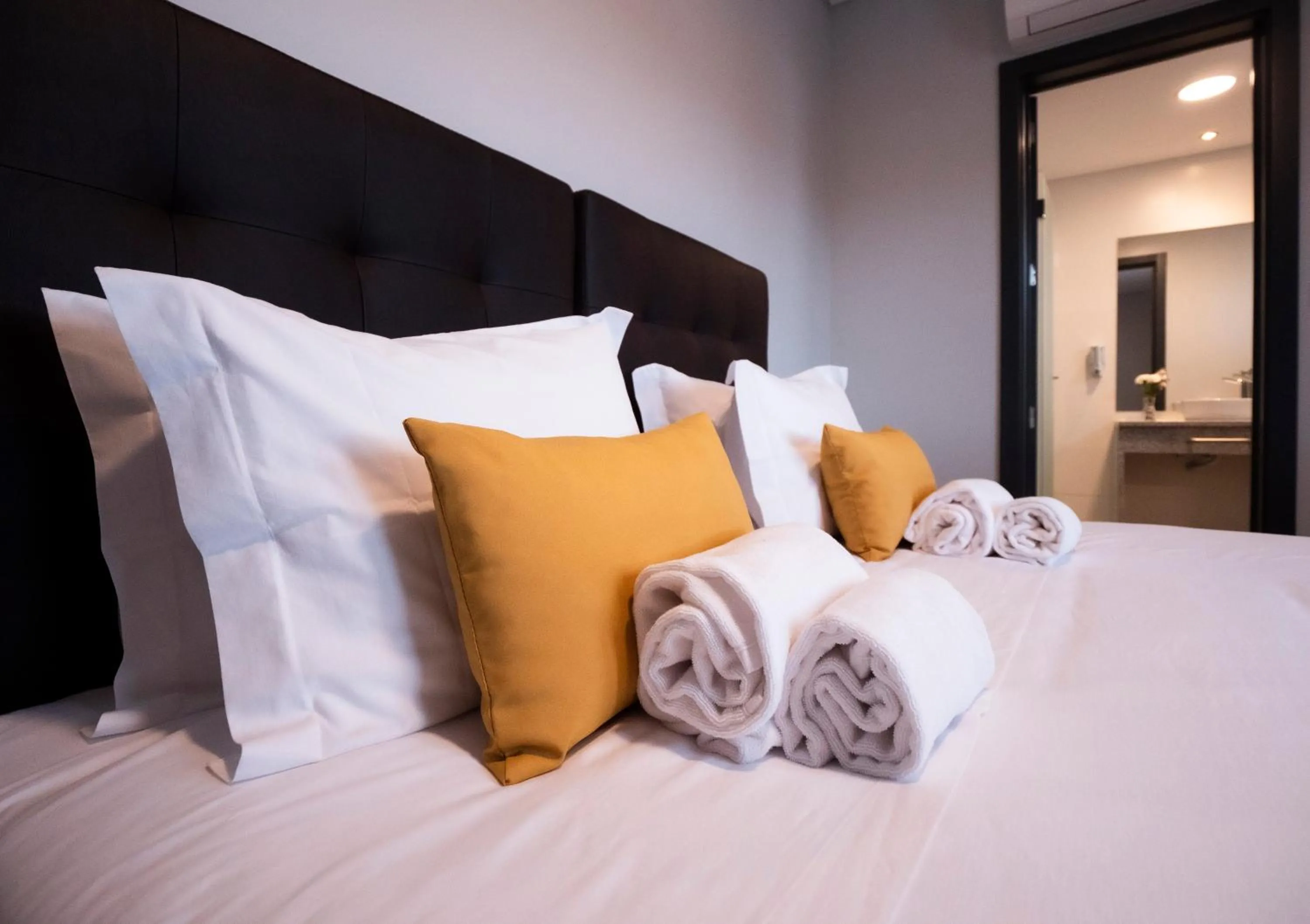 Bed in Villa Caparica Hostel