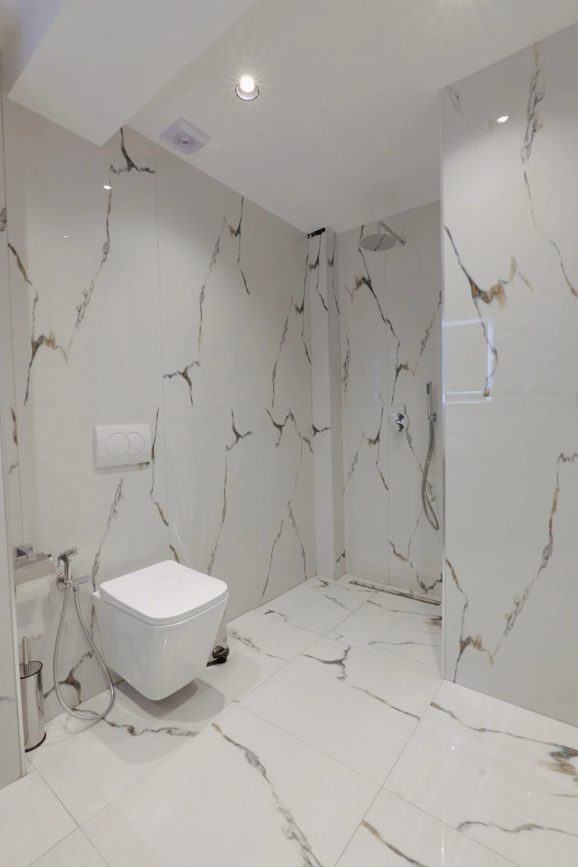 Bathroom in Hotel Vola