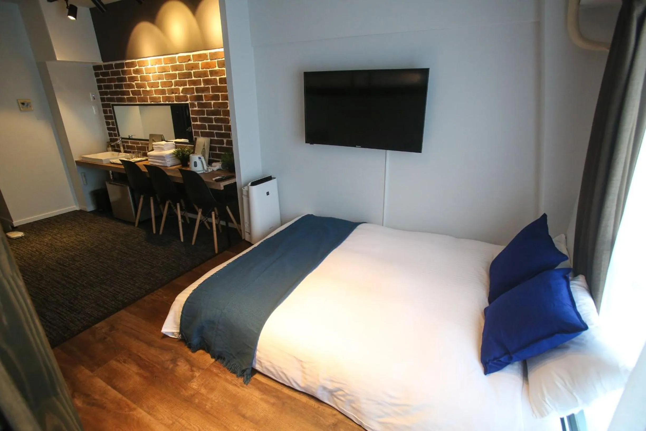 Bed in N33 Hakata Sta Riverside