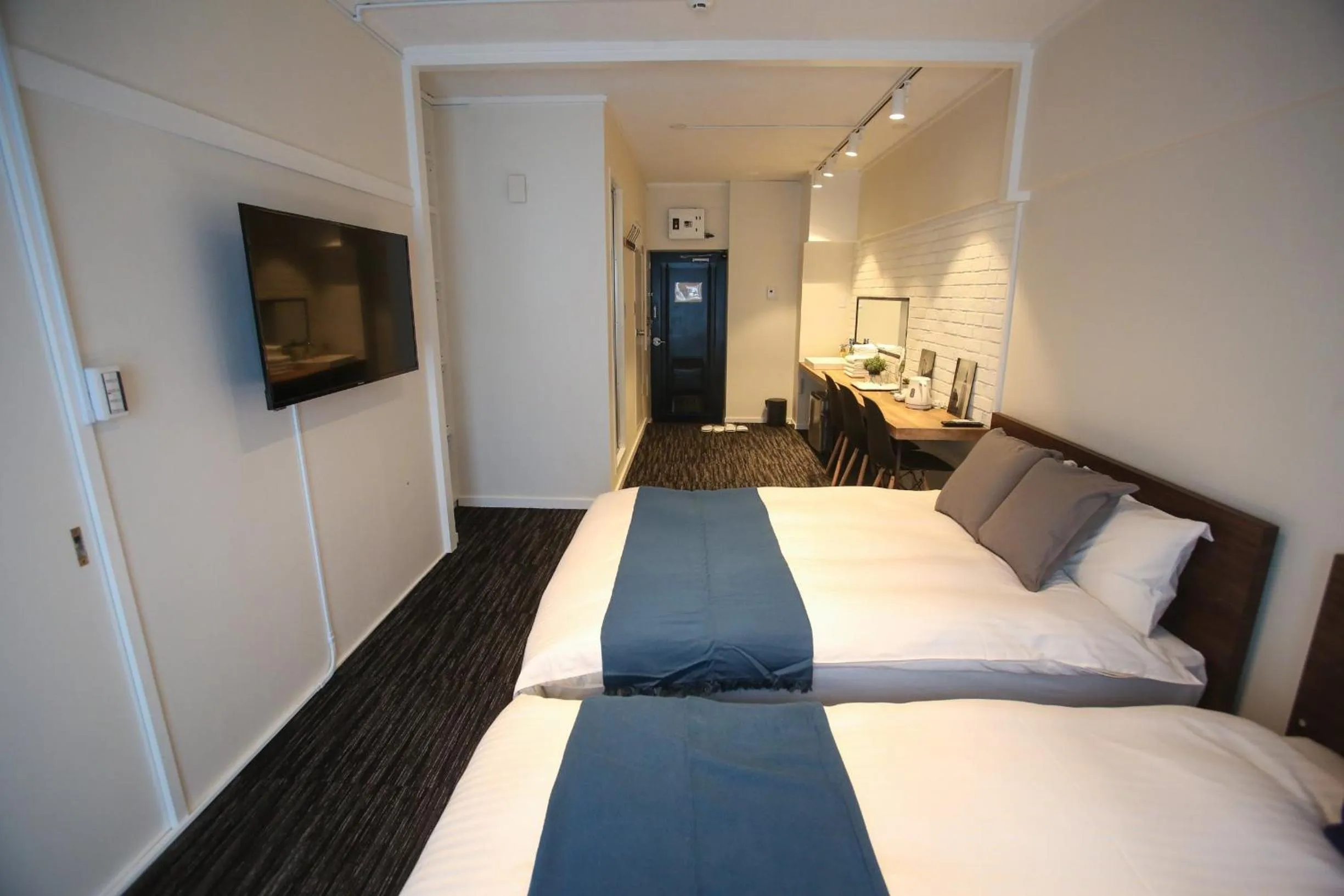 Bed in N33 Hakata Sta Riverside