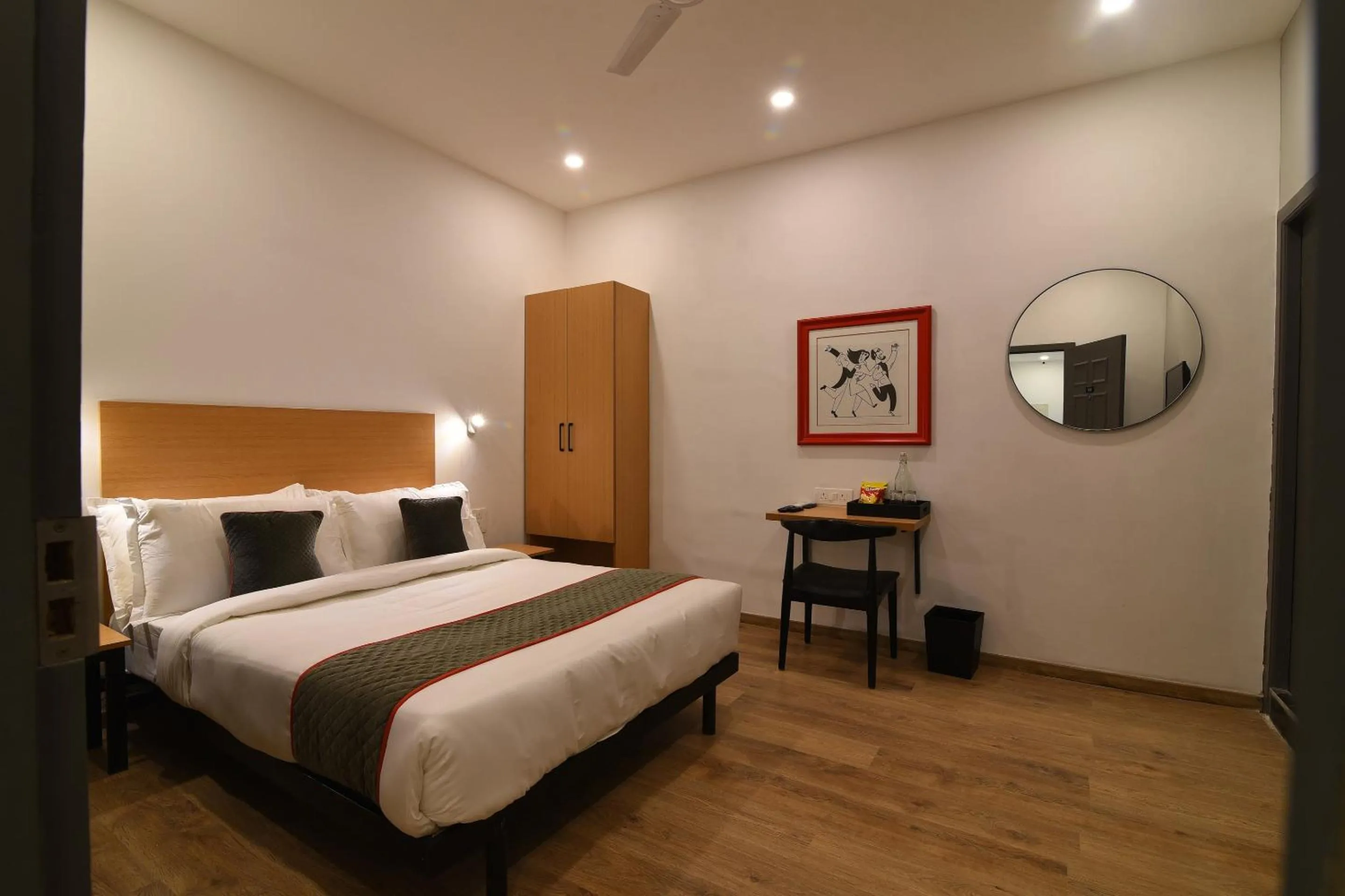 Super Townhouse Royapettah Near U.S Consulate