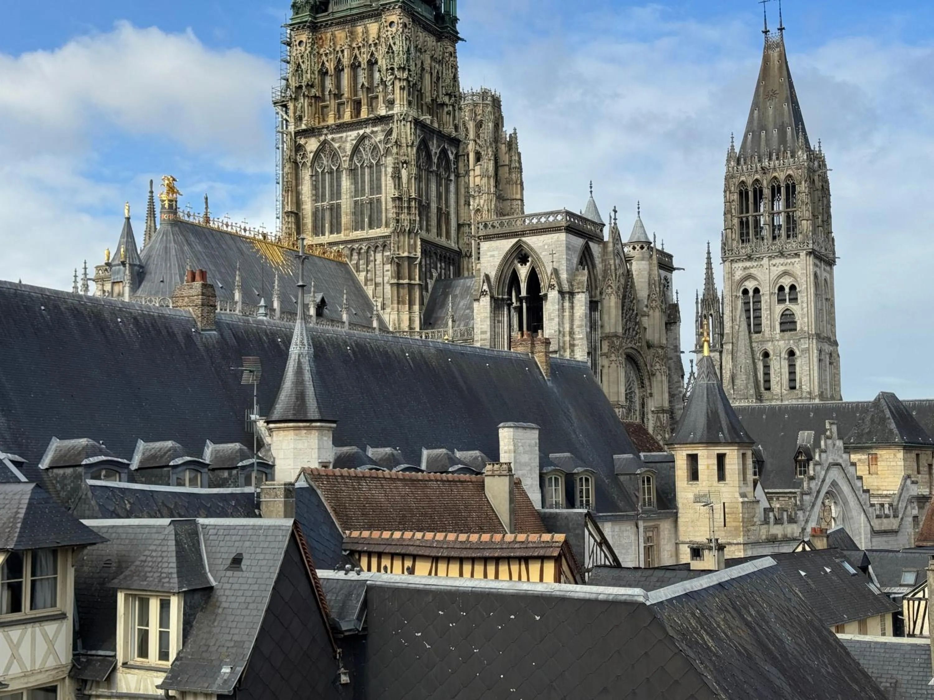 Landmark view in Hôtel De La Cathédrale