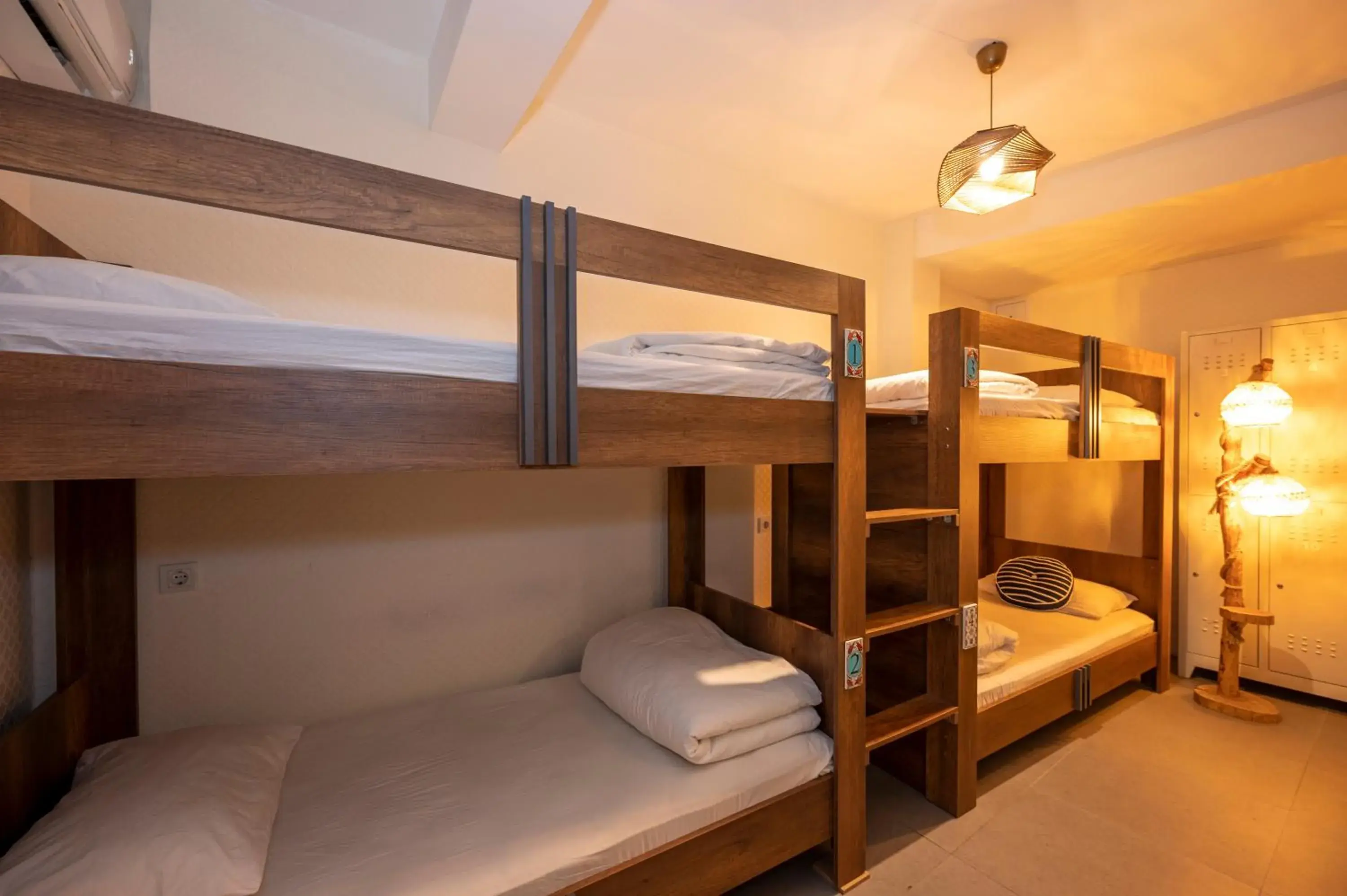 Single Bed in Male Dormitory Room in Taksim Square Hostel Single Bed in Male Dormitory Room in Taksim Square Hostel