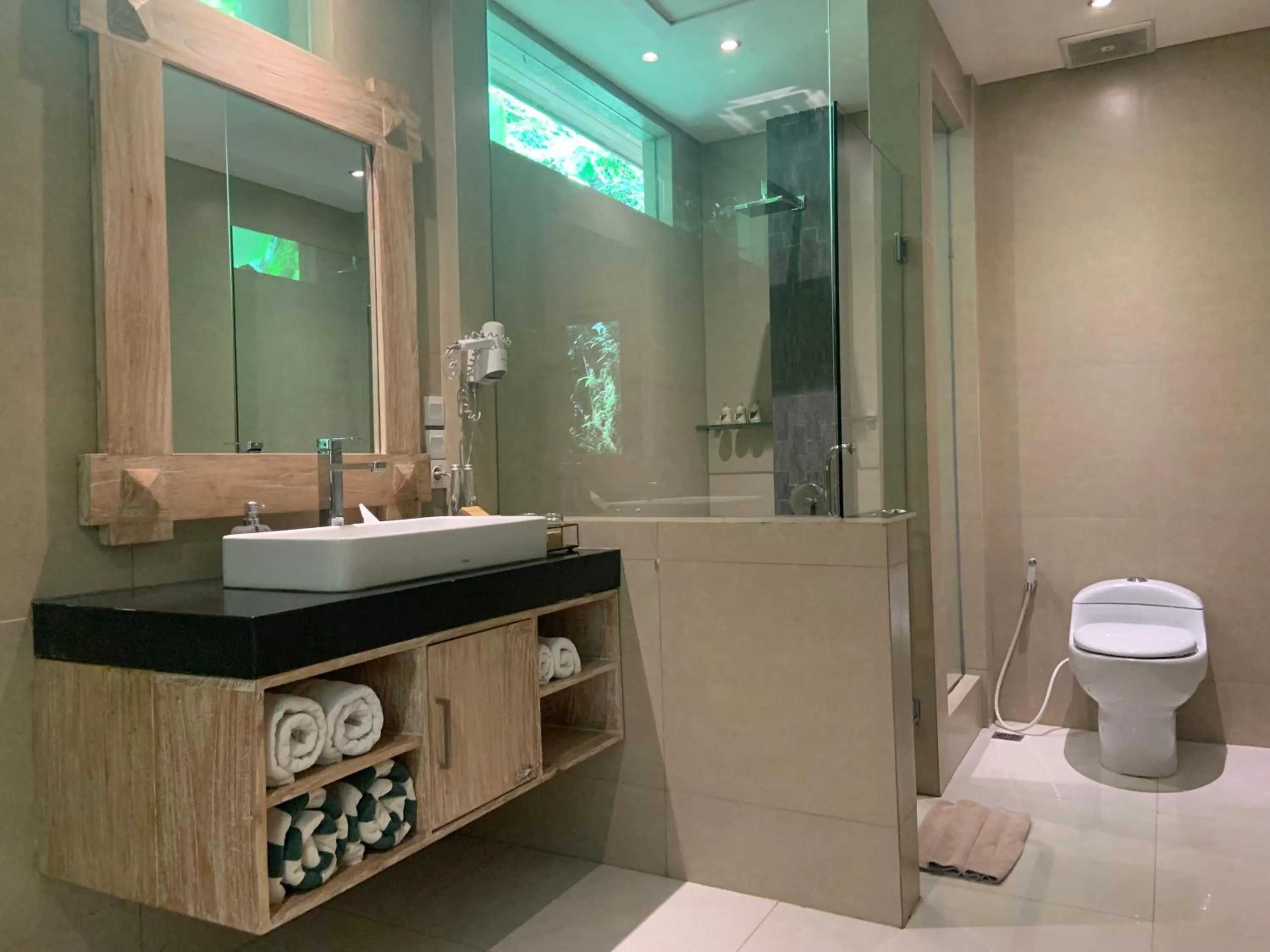 Shower in Ubud Hills Villas & Resort