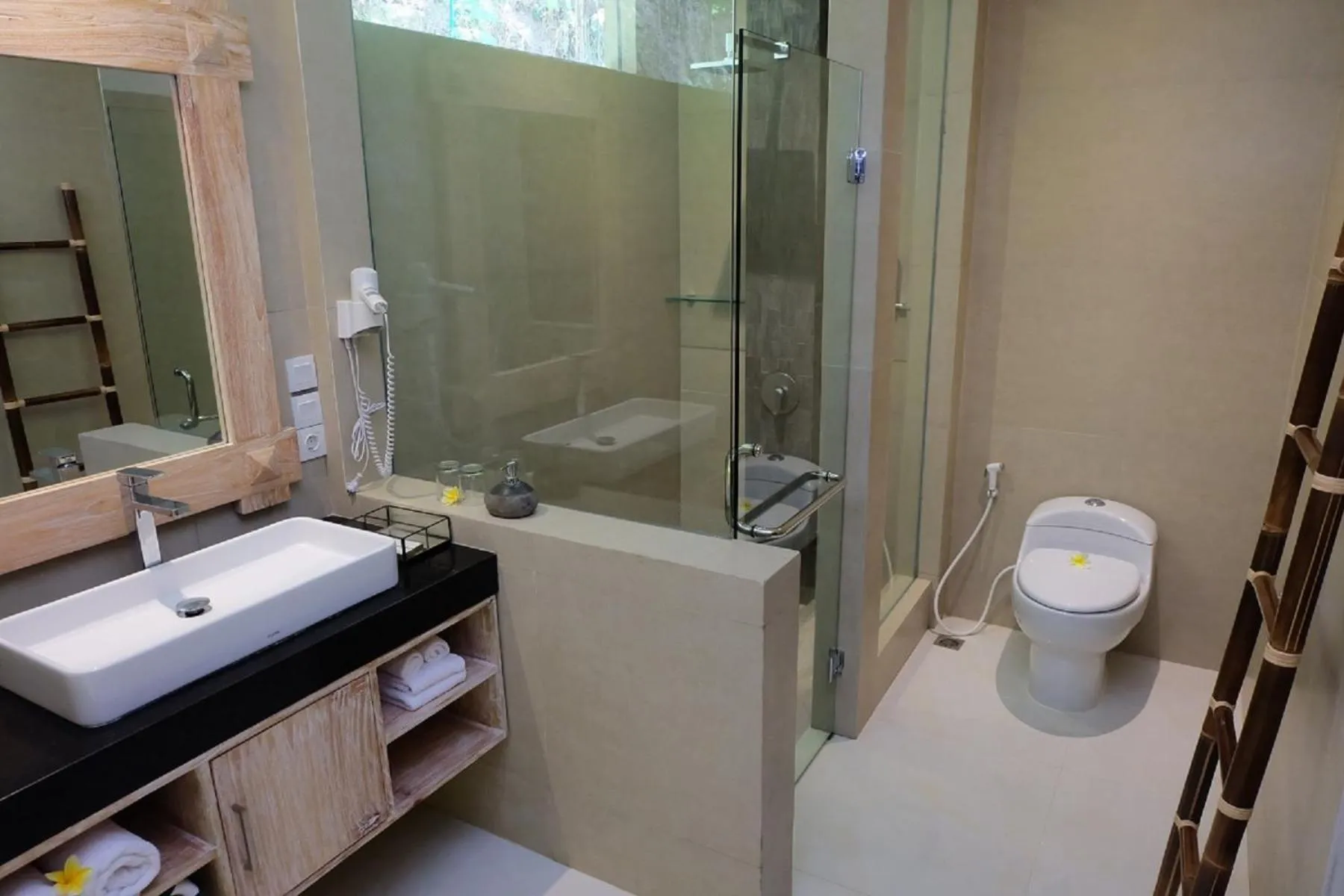 Shower in Ubud Hills Villas & Resort