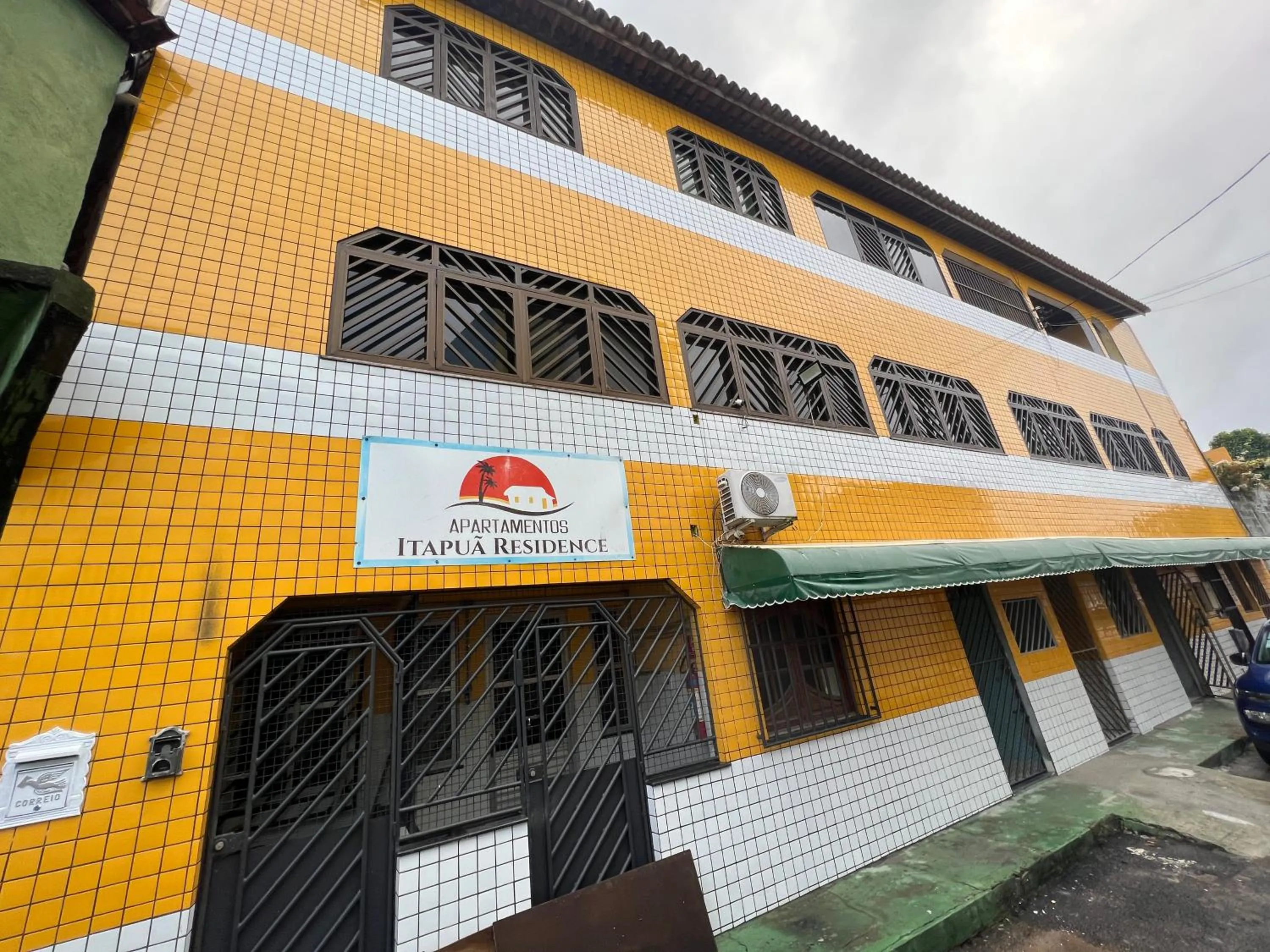 Property building in Apartamentos Itapuã Residence - Praia