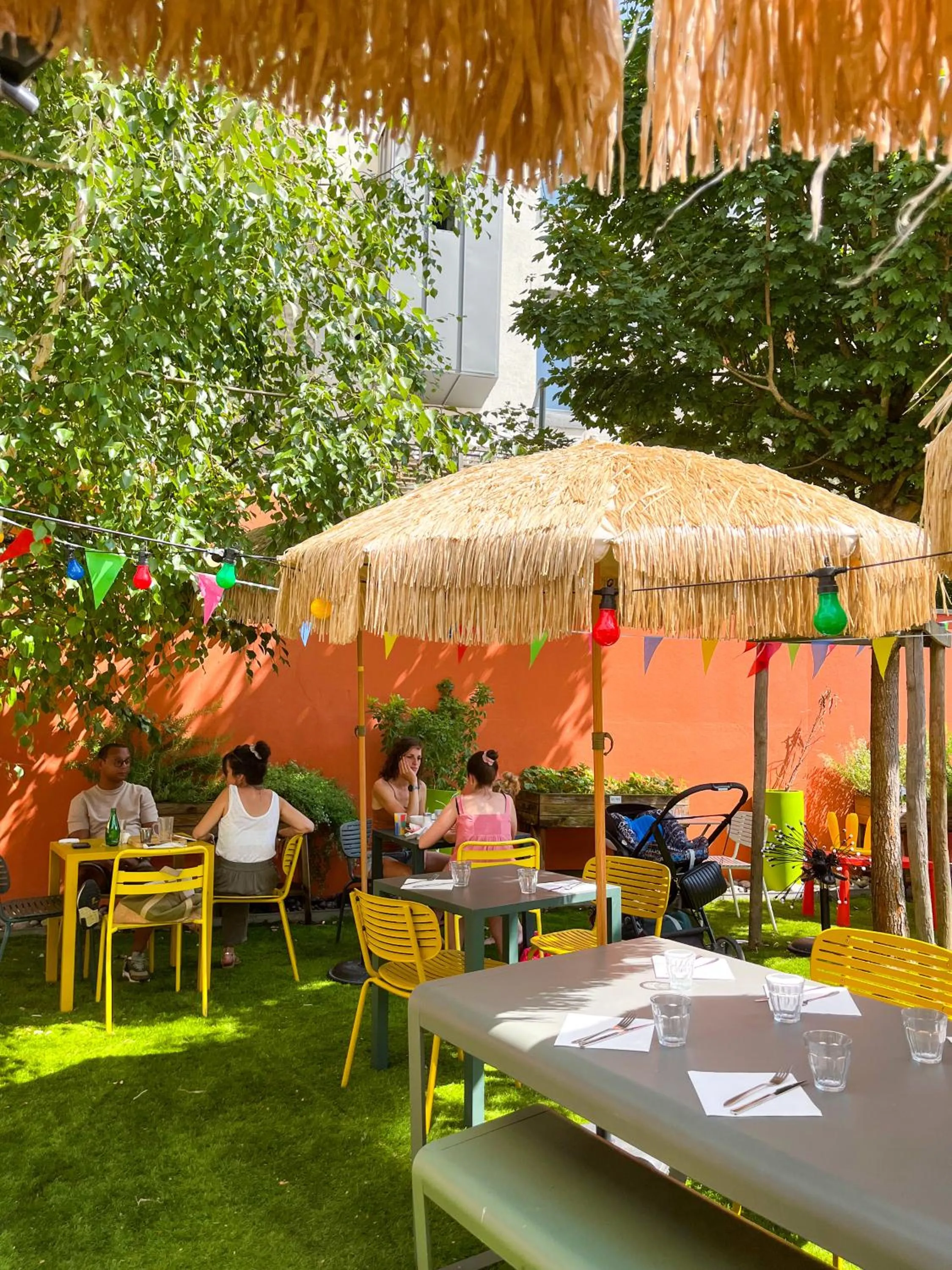 Garden in The People - Tours