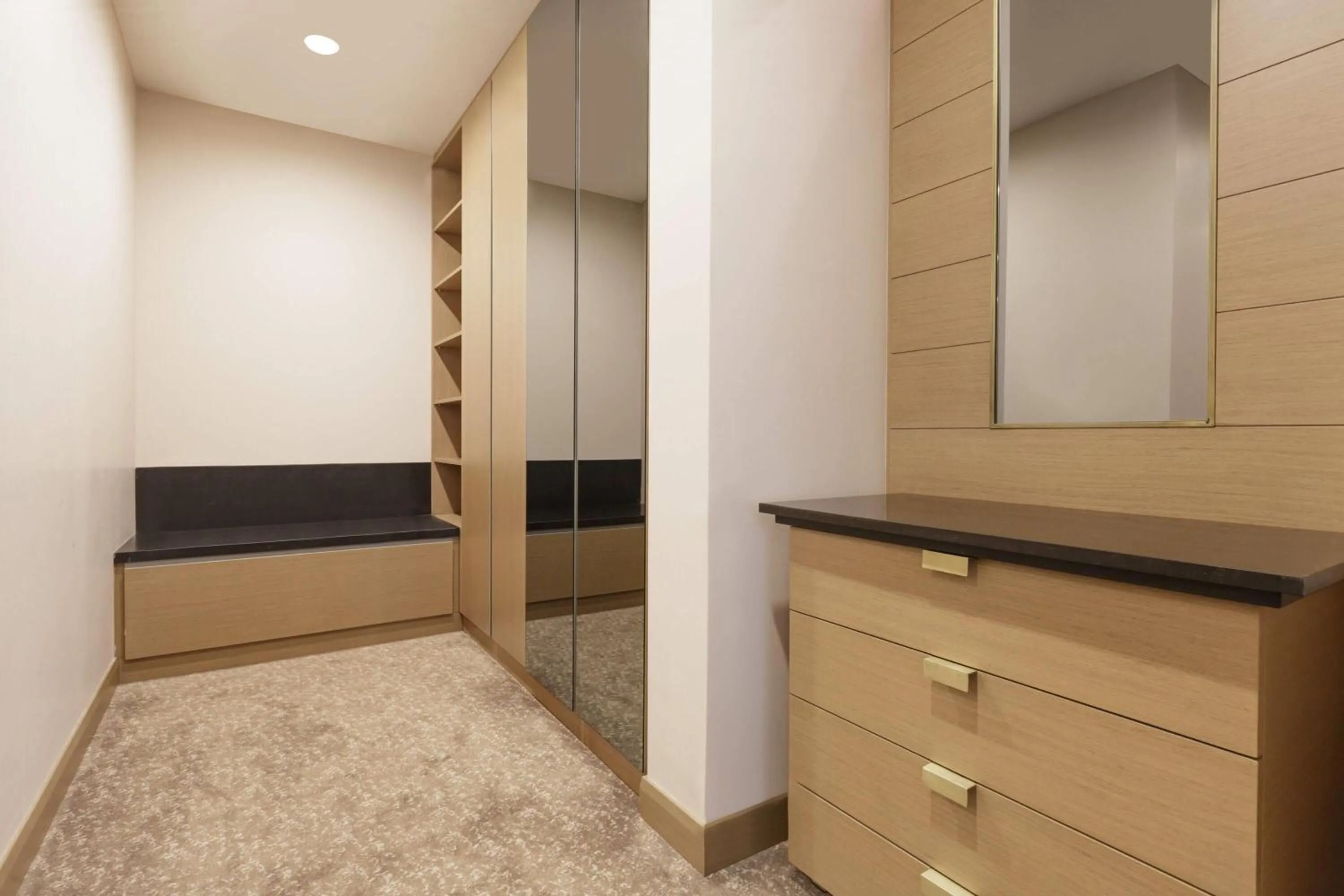 Photo of the whole room in La Quinta by Wyndham Istanbul Gunesli