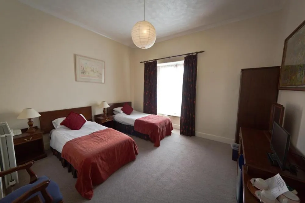 Photo of the whole room, Bed in The White Hart Hotel