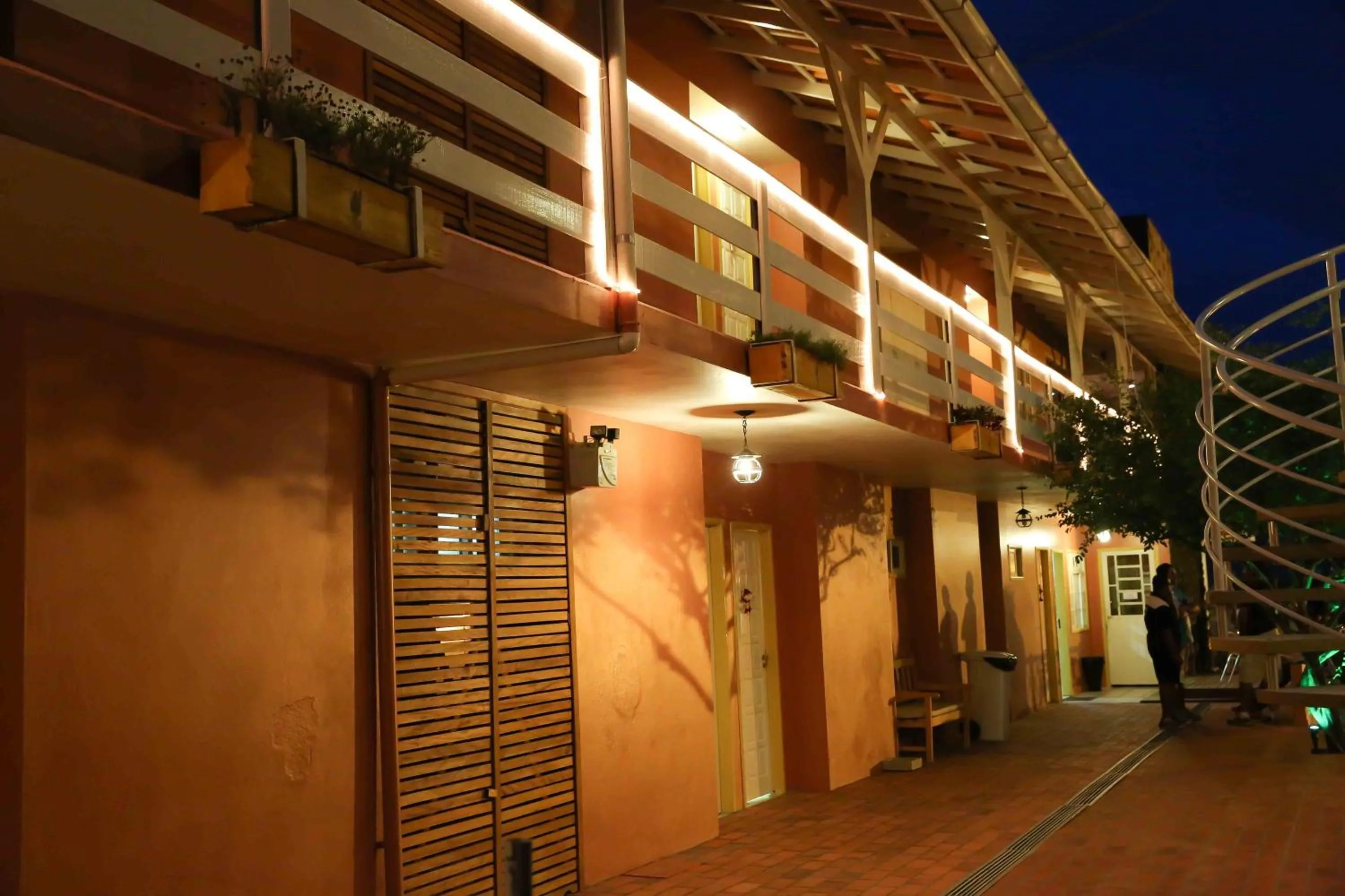 Facade/entrance in Hotel Açoriano