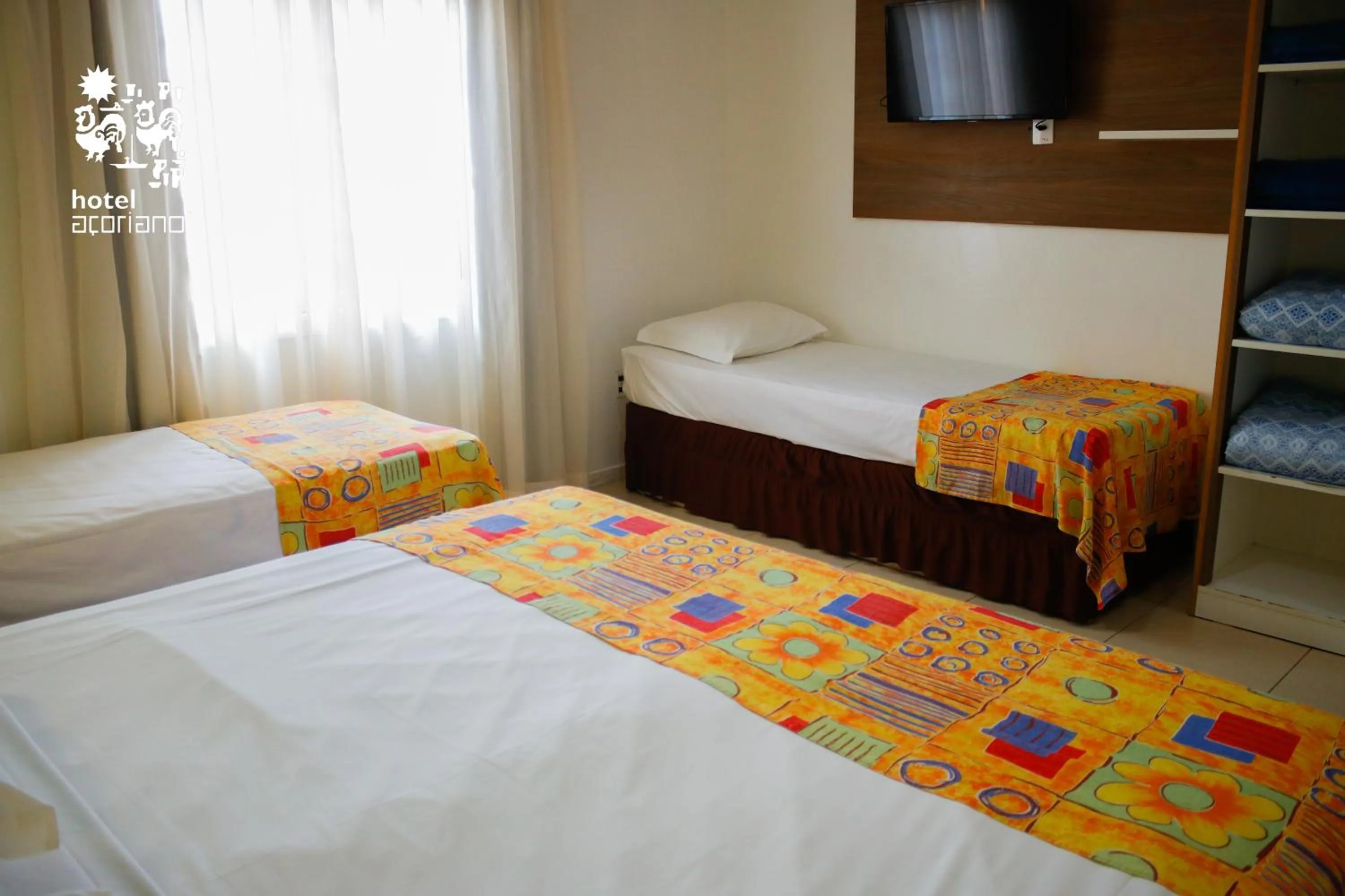 Bedroom, Bed in Hotel Açoriano