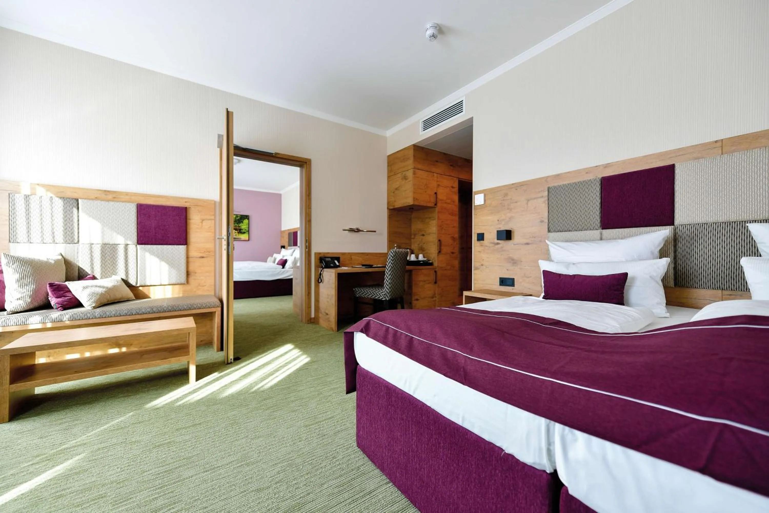 Bedroom, Bed in Best Western Plus Parkhotel & Spa Cottbus