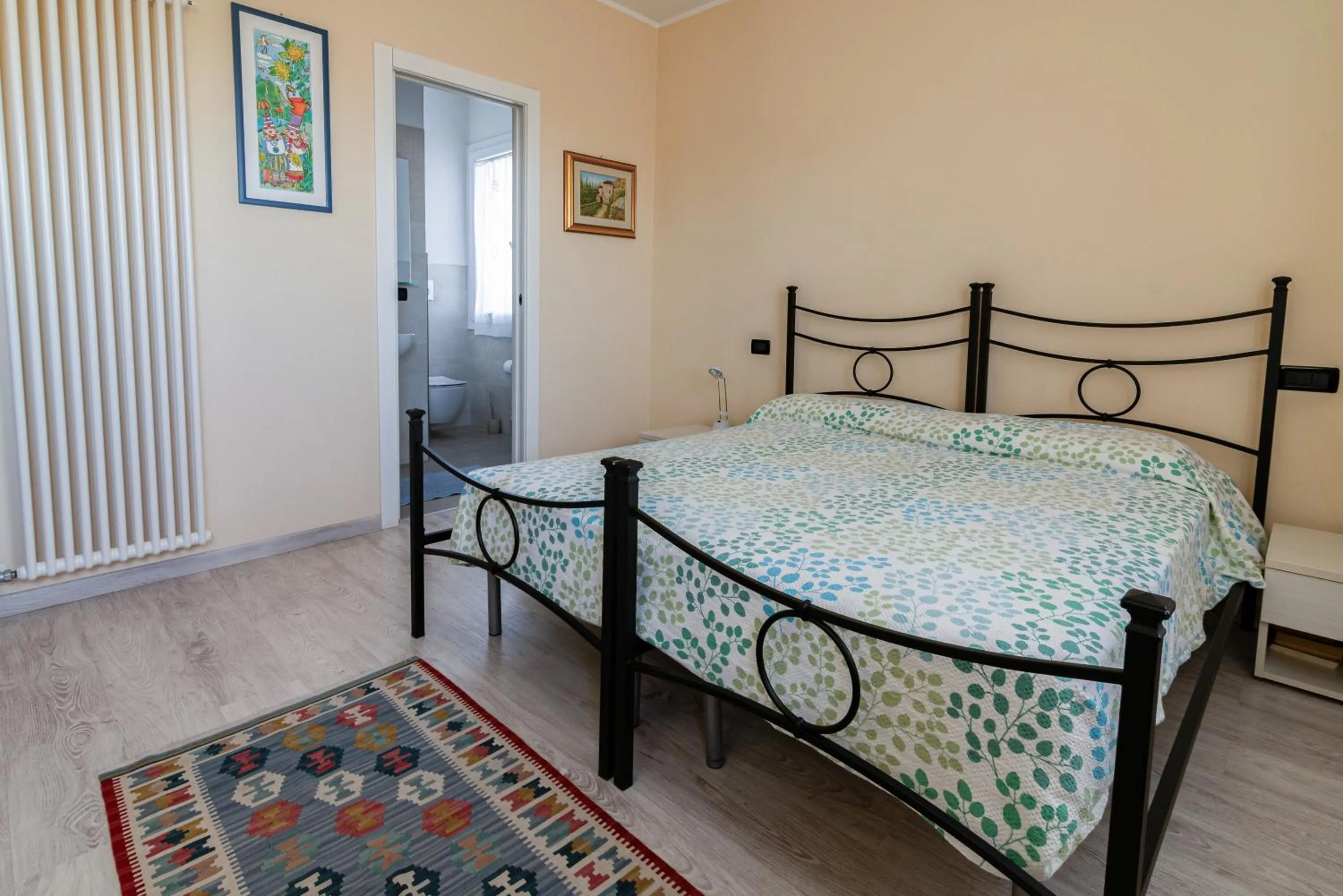 Photo of the whole room, Bed in B&B Villa Lattes