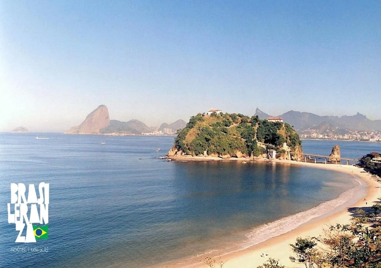 Beach in Brasileranza Hostel