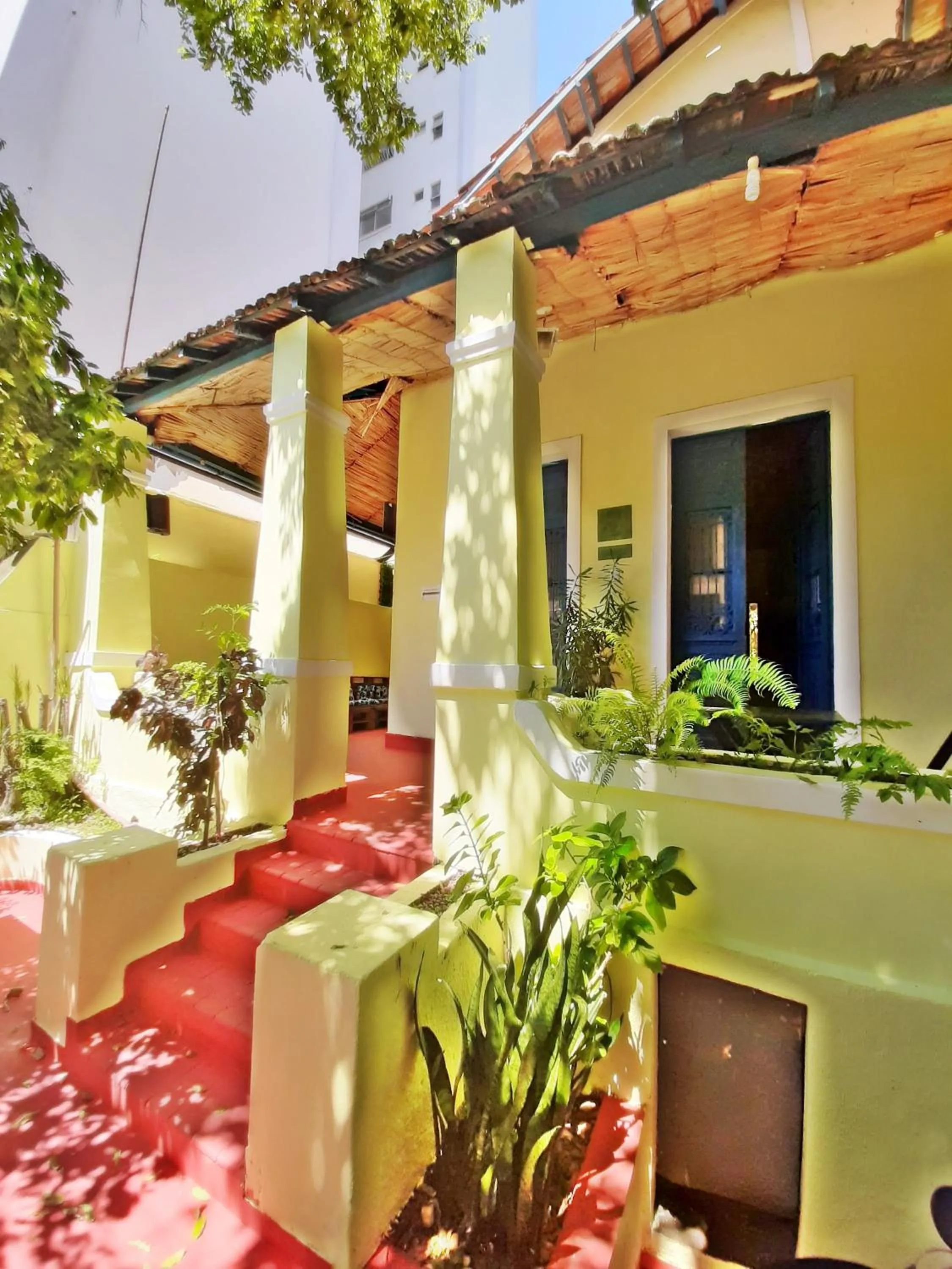 Property building in Brasileranza Hostel