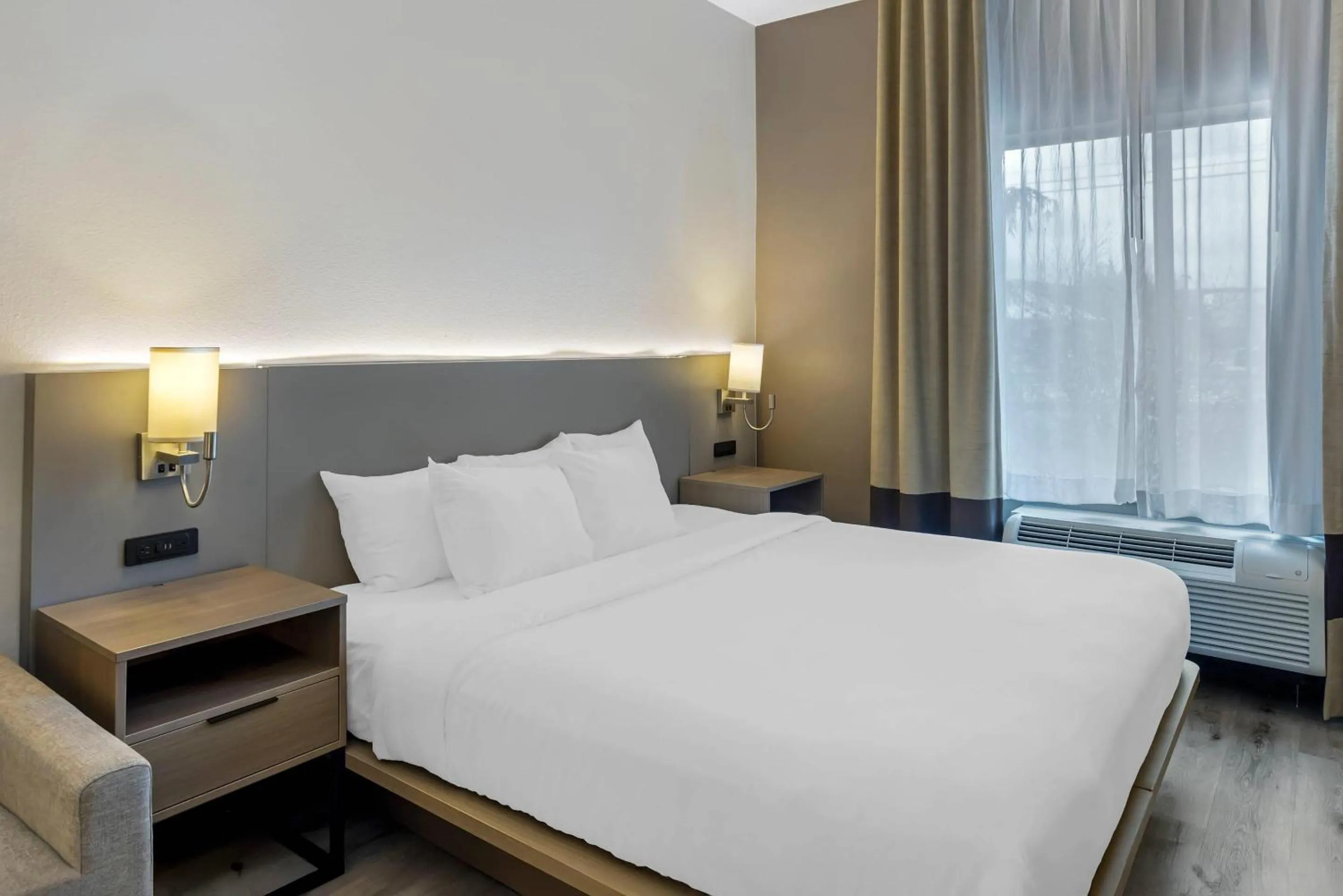 Bedroom, Bed in Comfort Inn & Suites Sayre