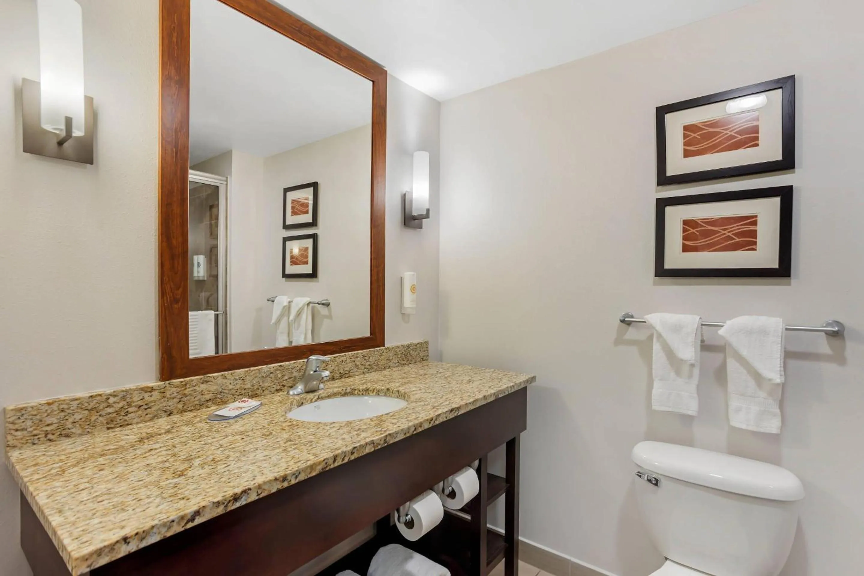 Bedroom in Comfort Inn & Suites Sayre