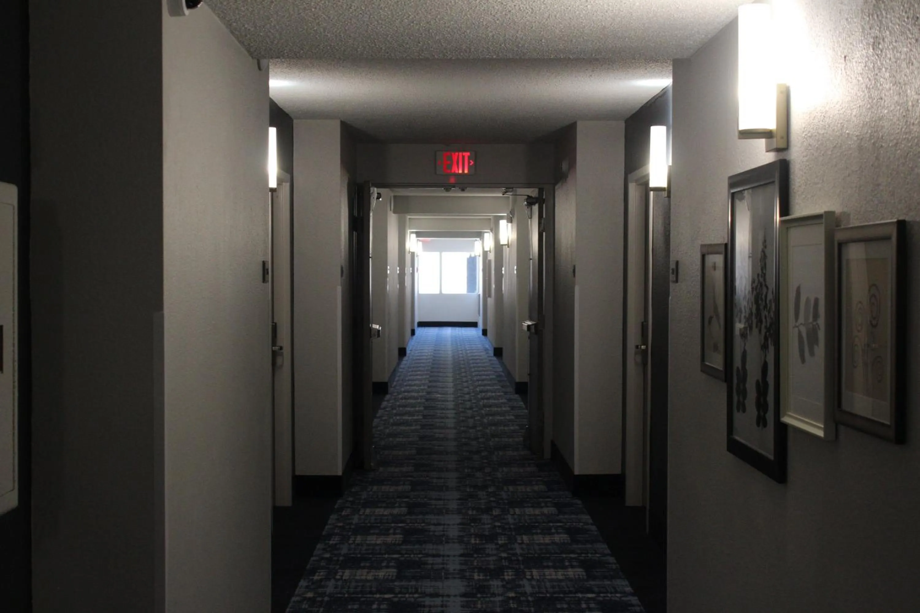 Property building in Country Inn & Suites by Radisson, Dunbar - Charleston