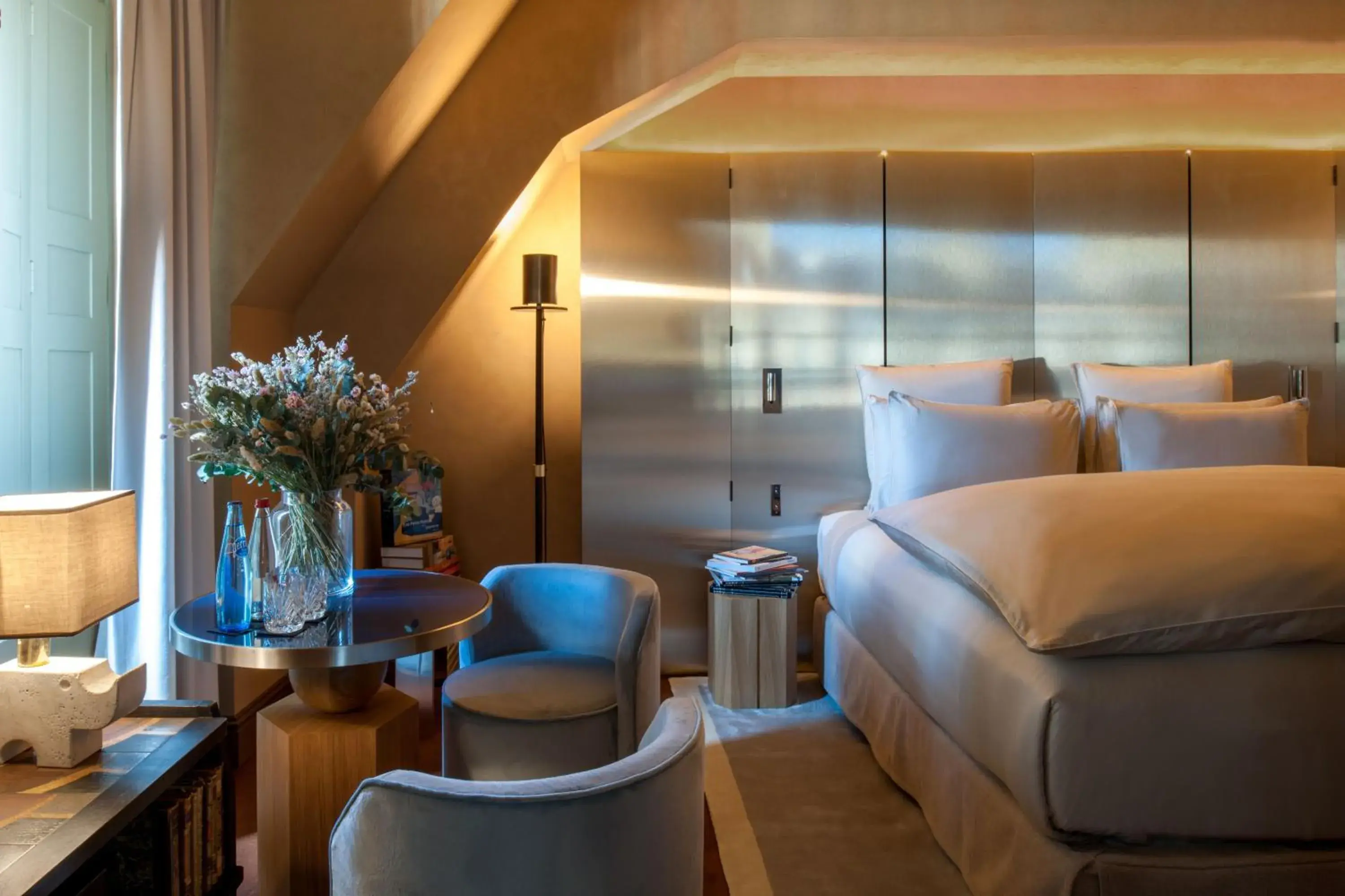 Deluxe Room in Cour des Vosges - Evok Collection Deluxe Room in Cour des Vosges - Evok Collection