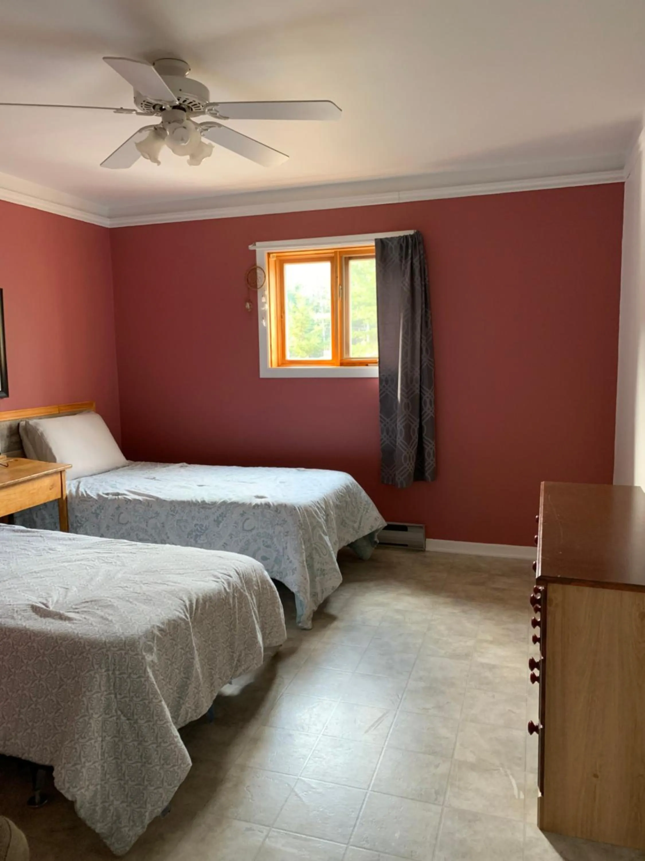 Bedroom, Bed in L'Auberge Refuge du Trappeur