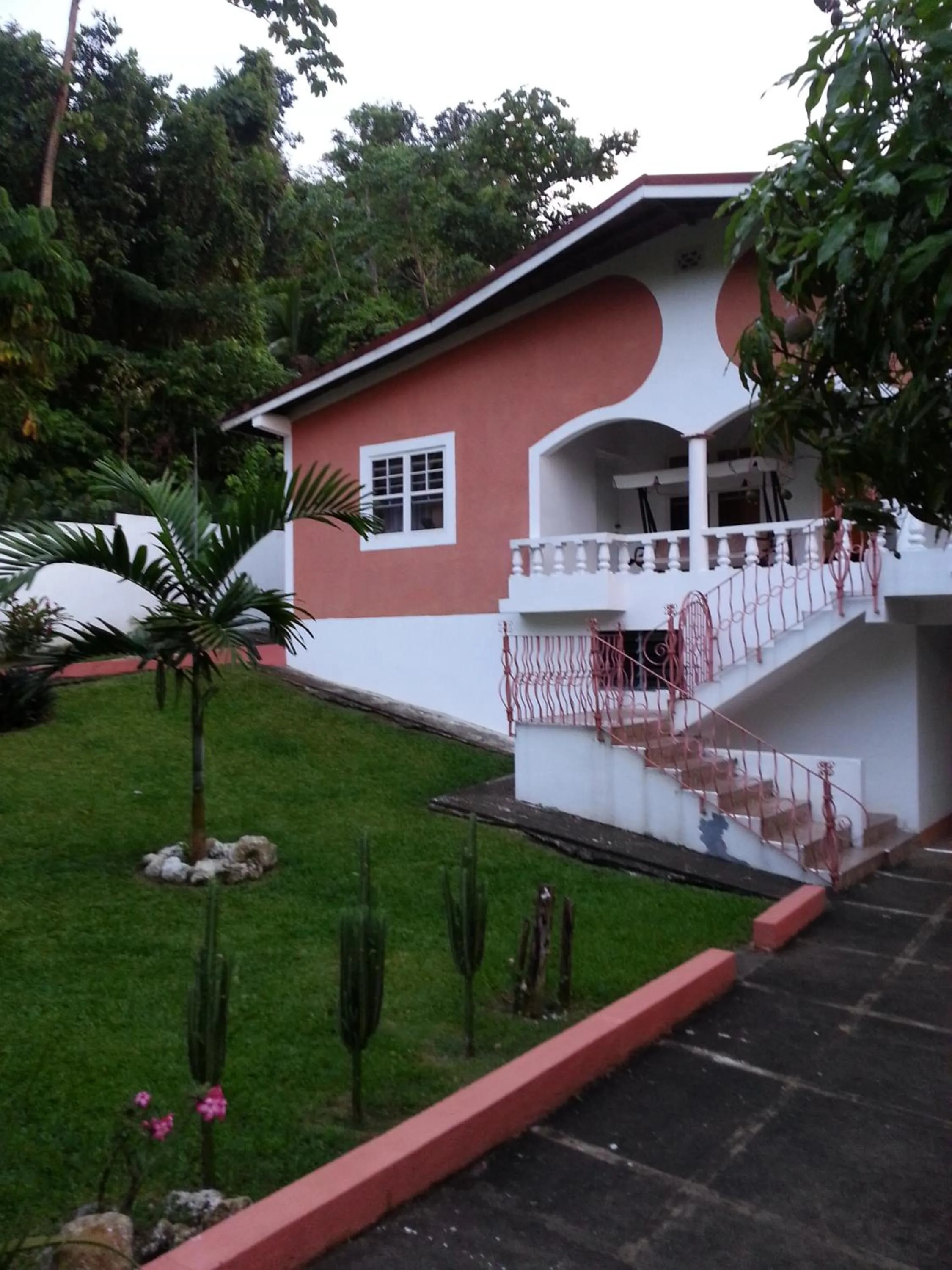 Facade/entrance in Polish Princess Guest House