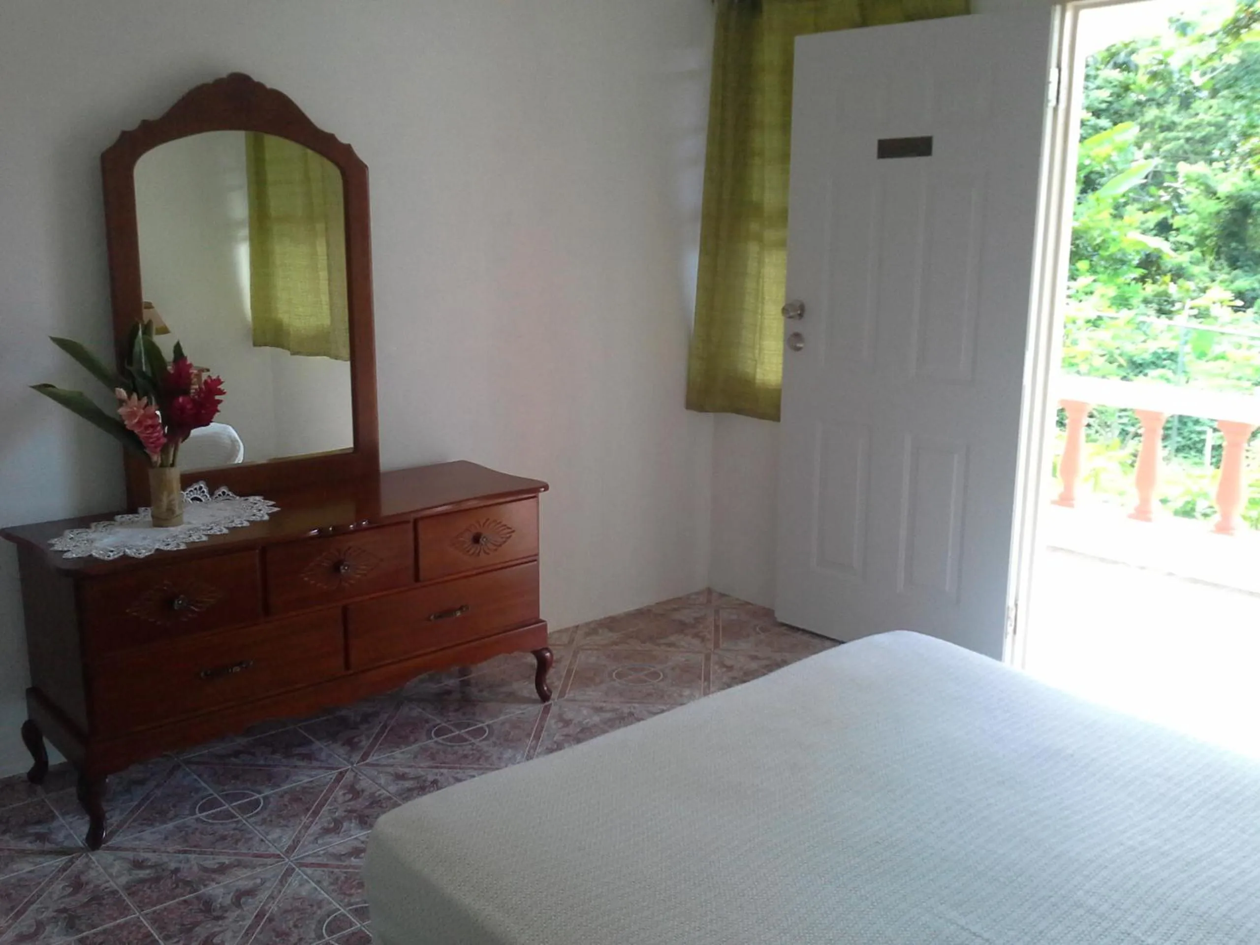 Bedroom, Bed in Polish Princess Guest House