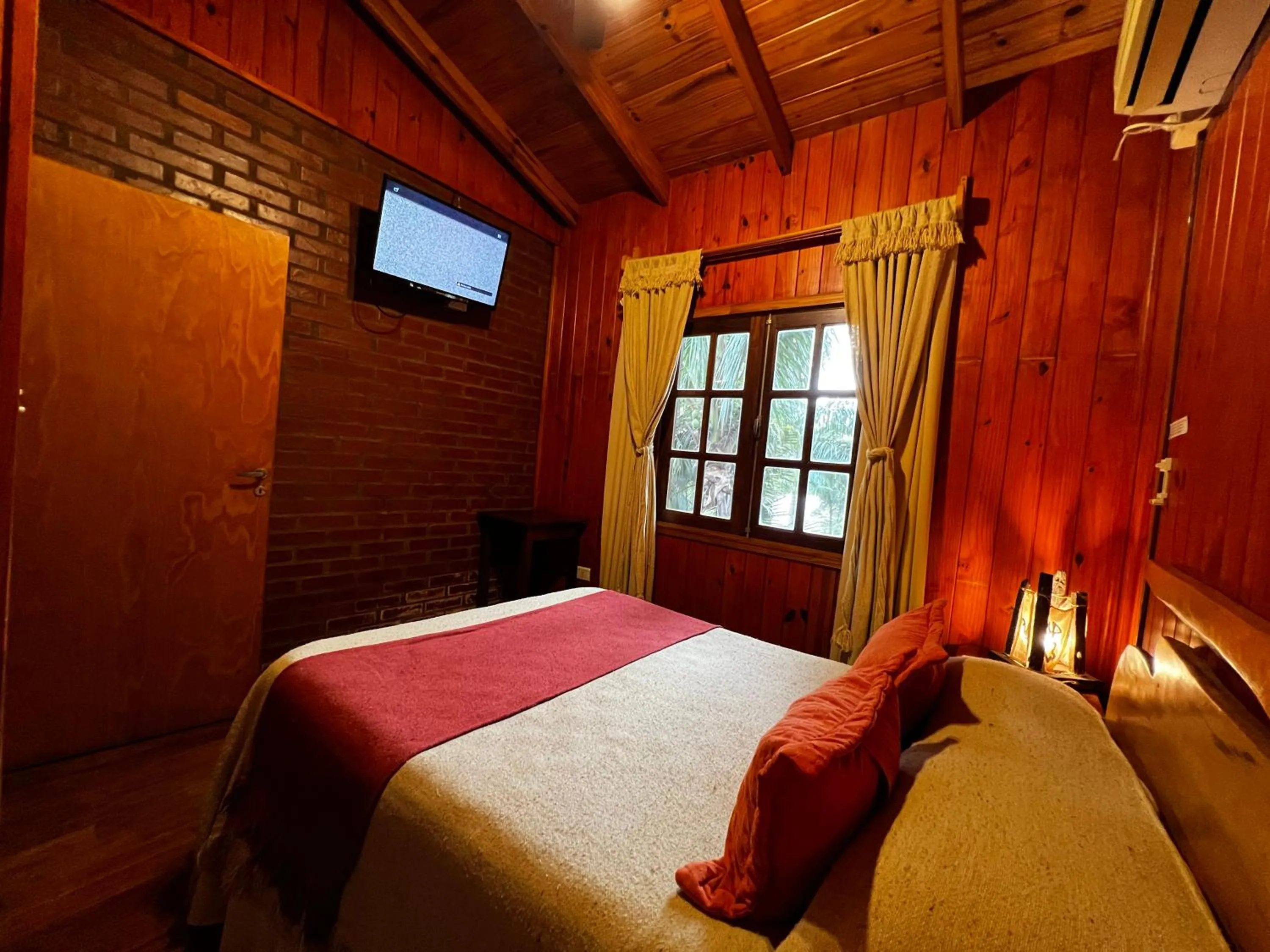 Bed in Costa del Sol Iguazú