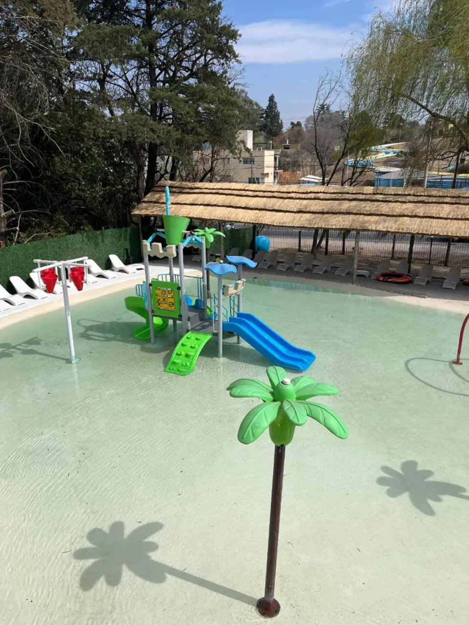 Swimming pool in Hotel Terrazas by CPH