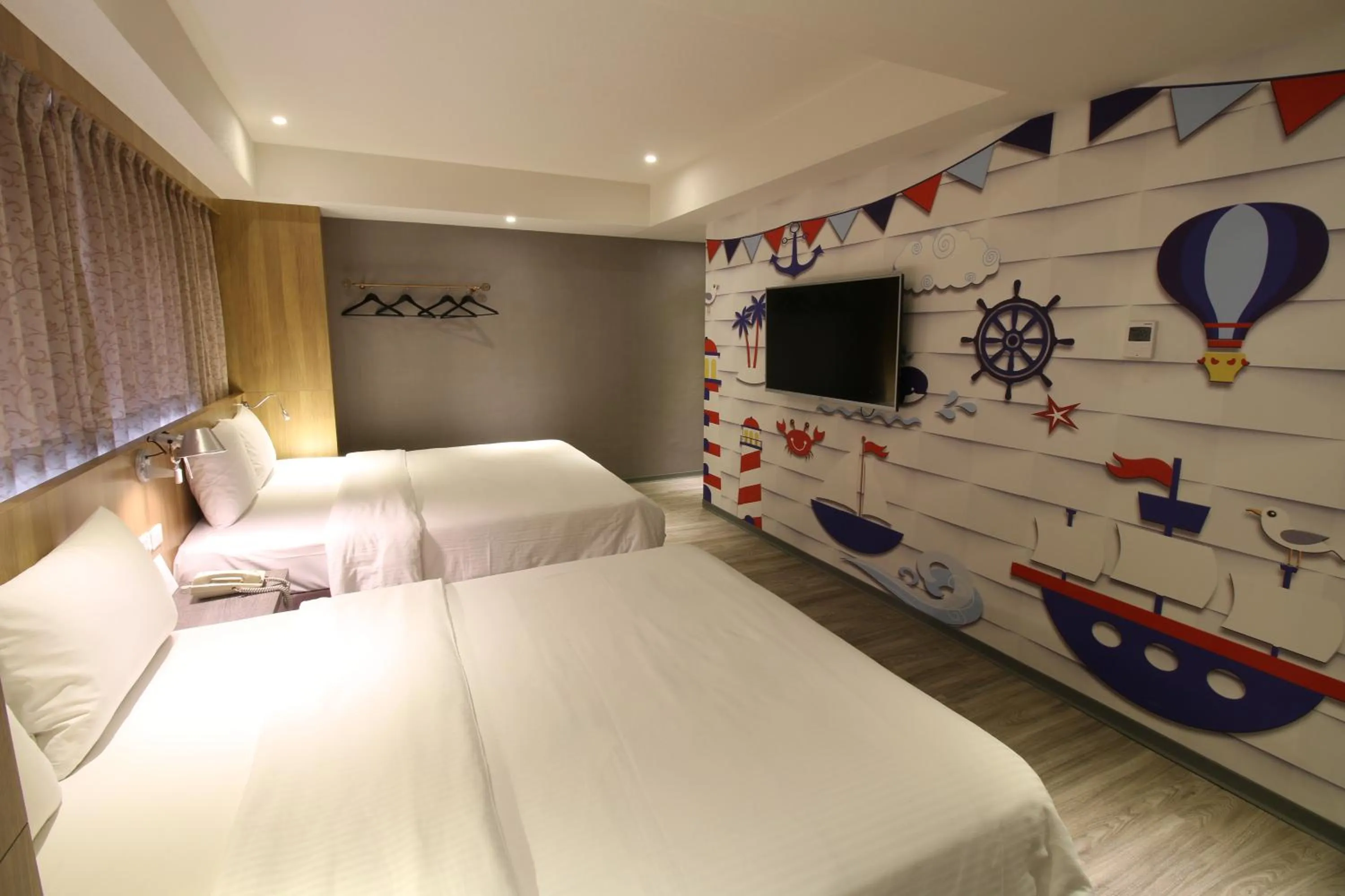 bunk bed, Bed in Blue Coast Hotel