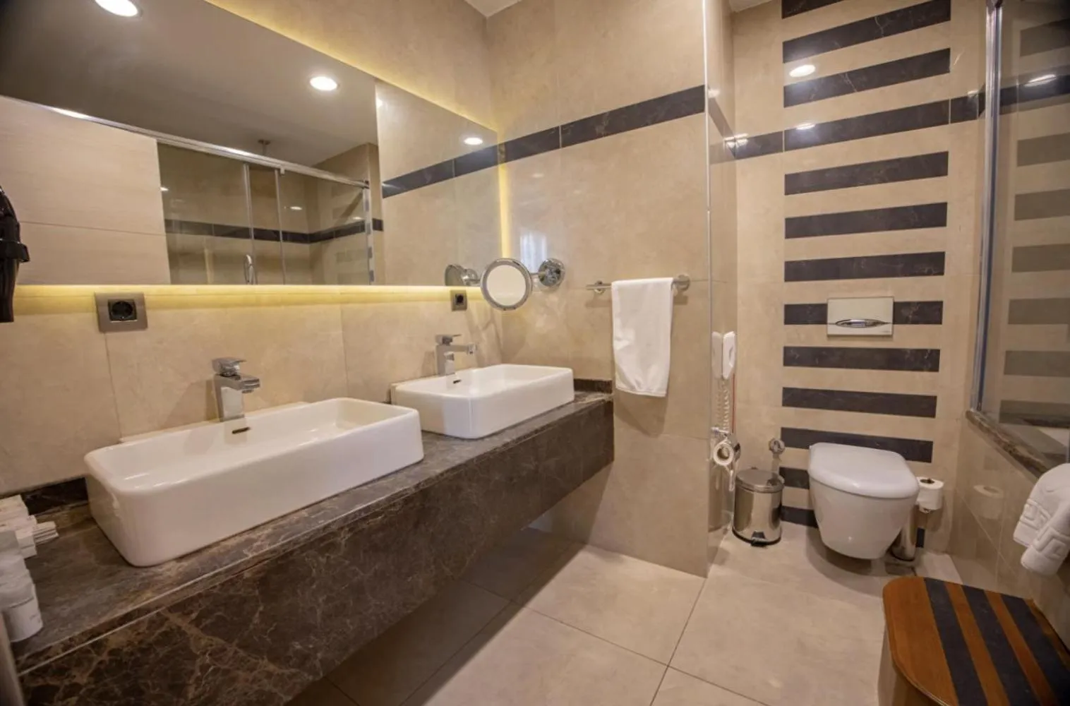 Shower in Hilly Hotel