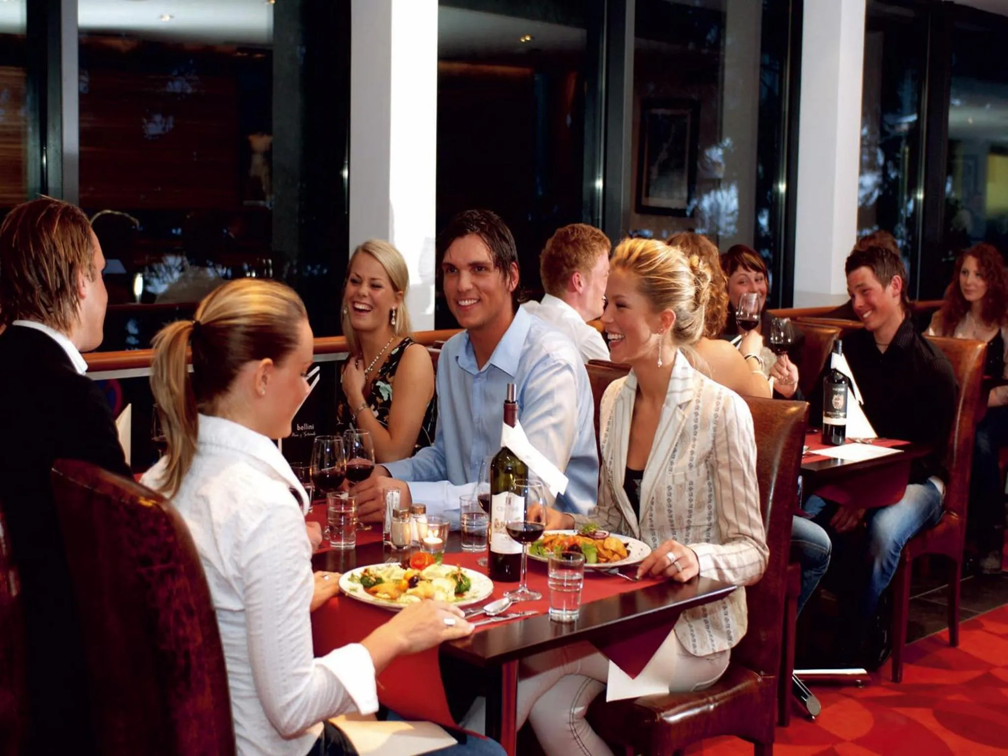 Restaurant/places to eat in Hotel Post