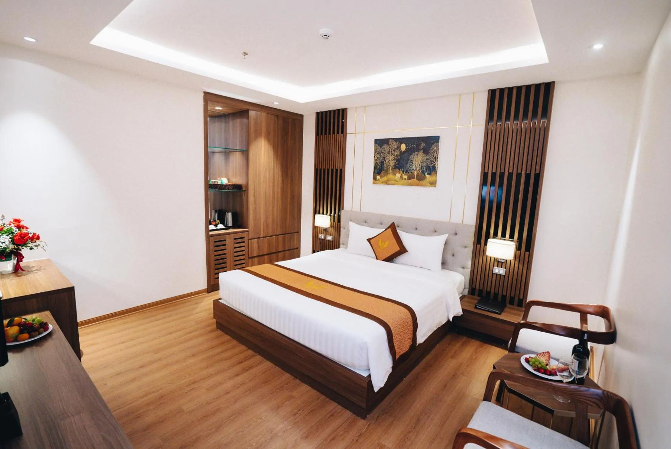 Bedroom, Bed in Manh Quan Luxury Hotel