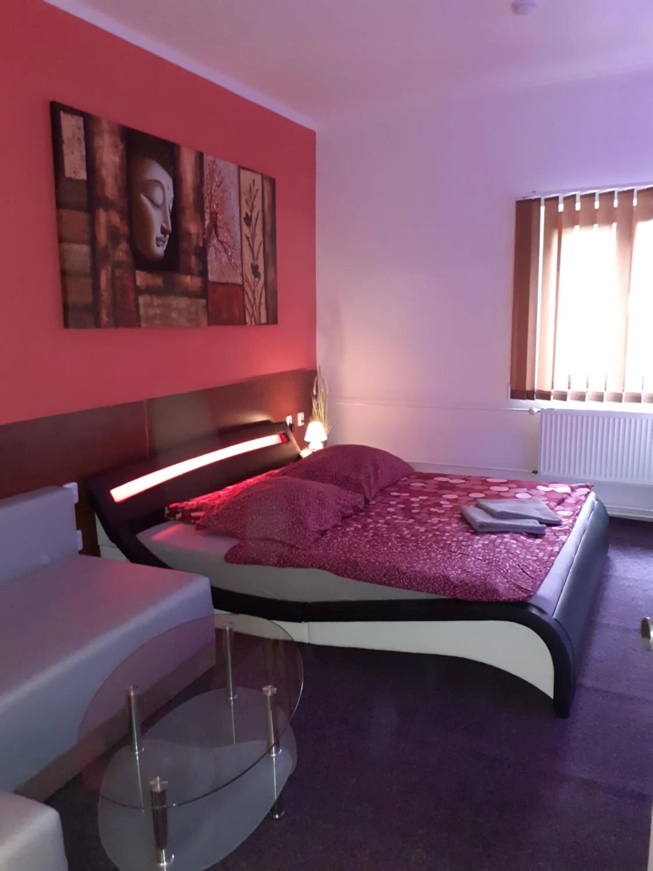 Bed in Penzion Vulture Havířov